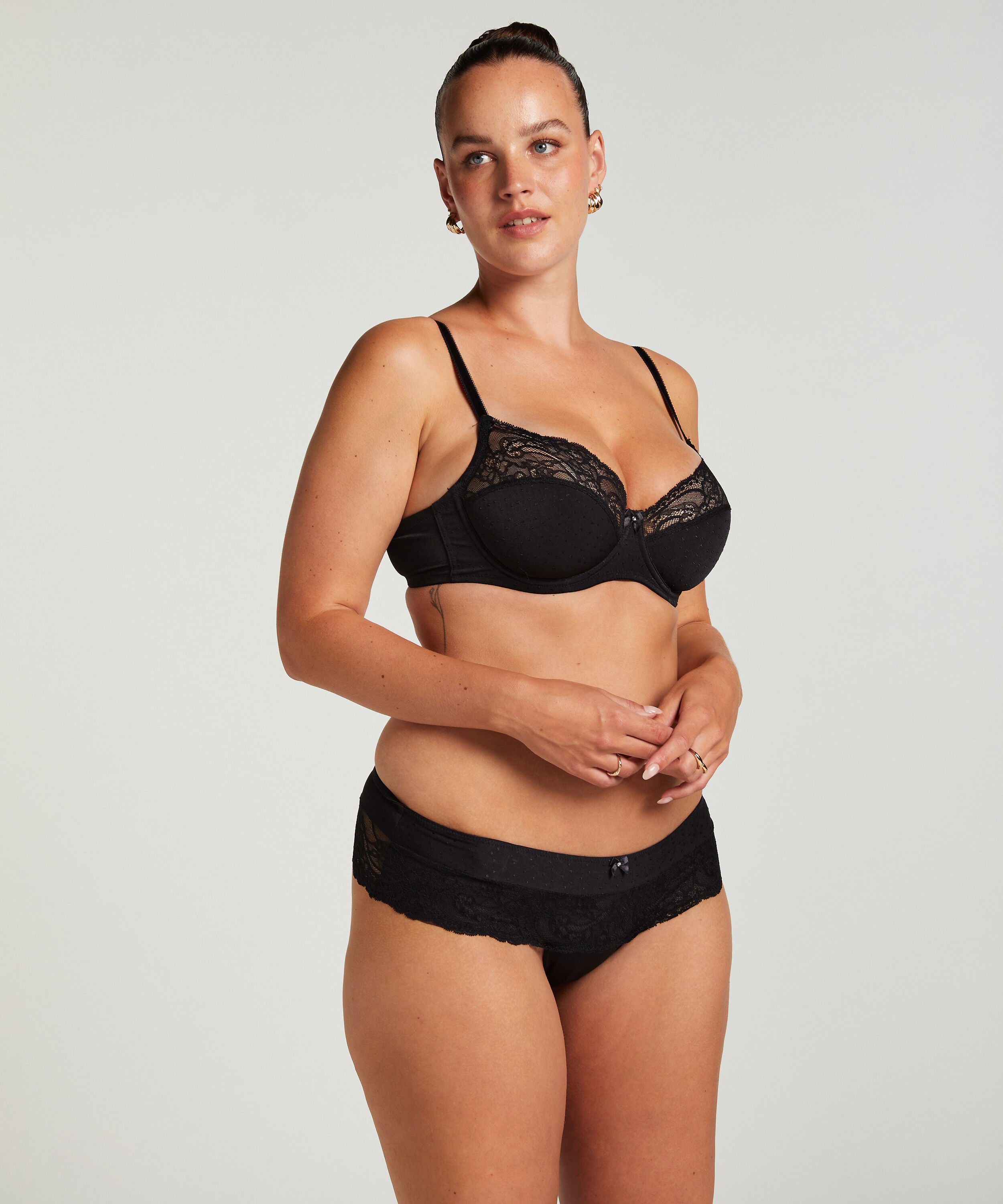 Soutien-gorge &agrave; armatures non-pr&eacute;form&eacute; Sophie, Noir