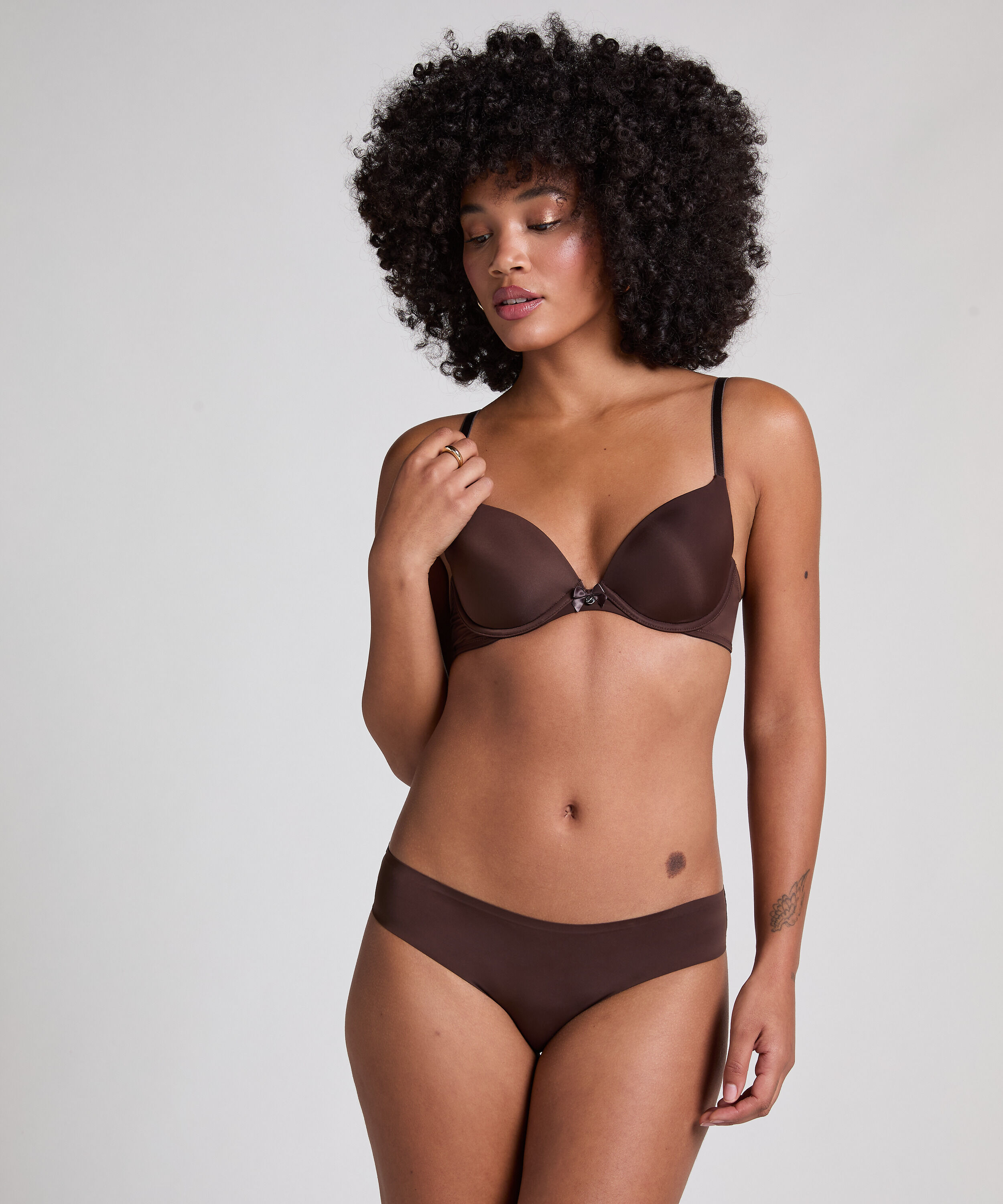 Brésilien Invisible Micro, Marron