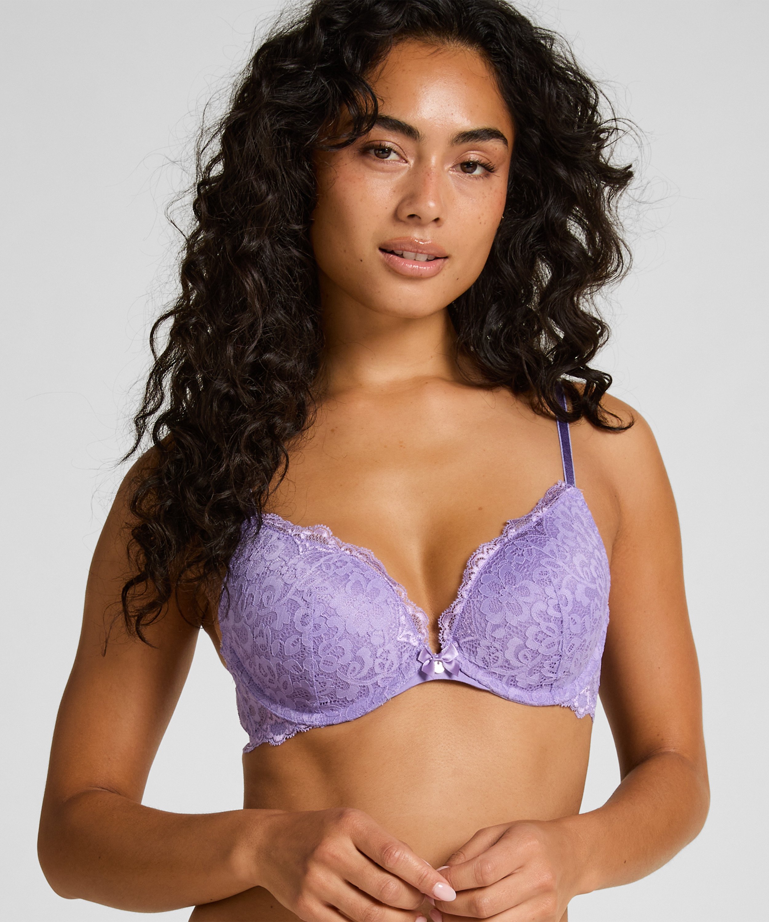 Soutien-gorge à armatures préformé push-up Marine, Violet, main