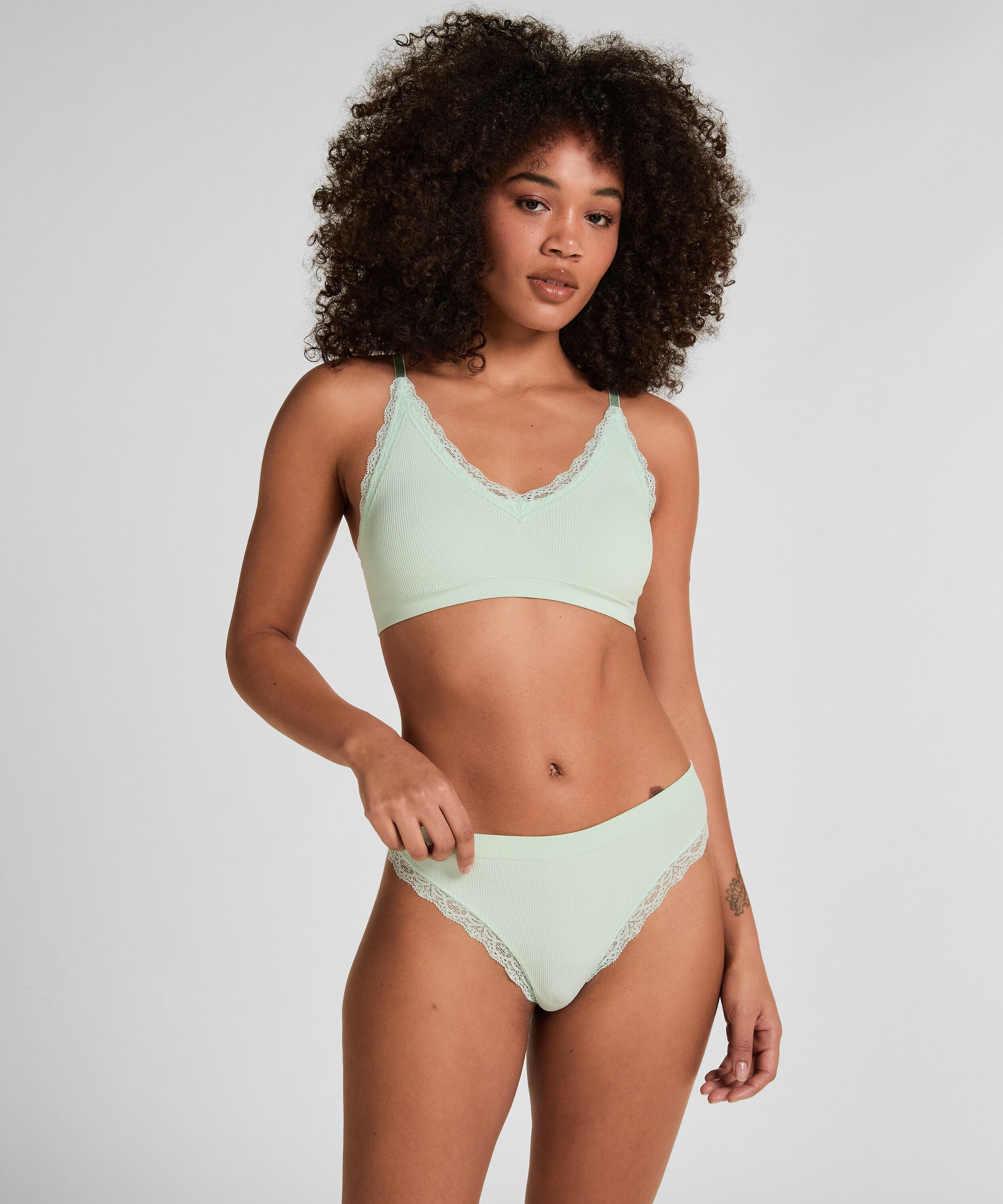 String Lola, Vert String Lola, Vert
