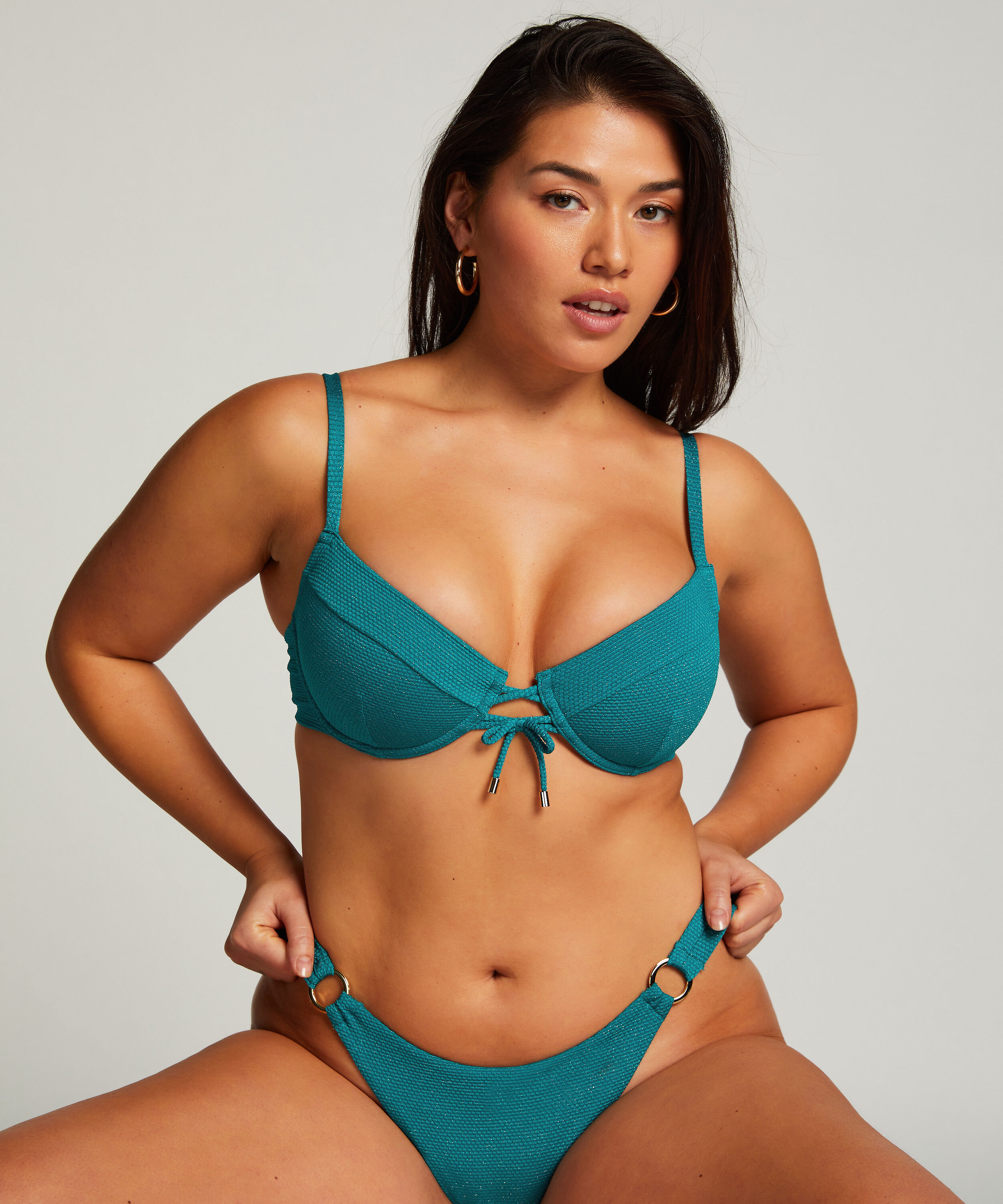Slip de Bikini Échancrés Relief, Vert Slip de Bikini Échancrés Relief, Vert