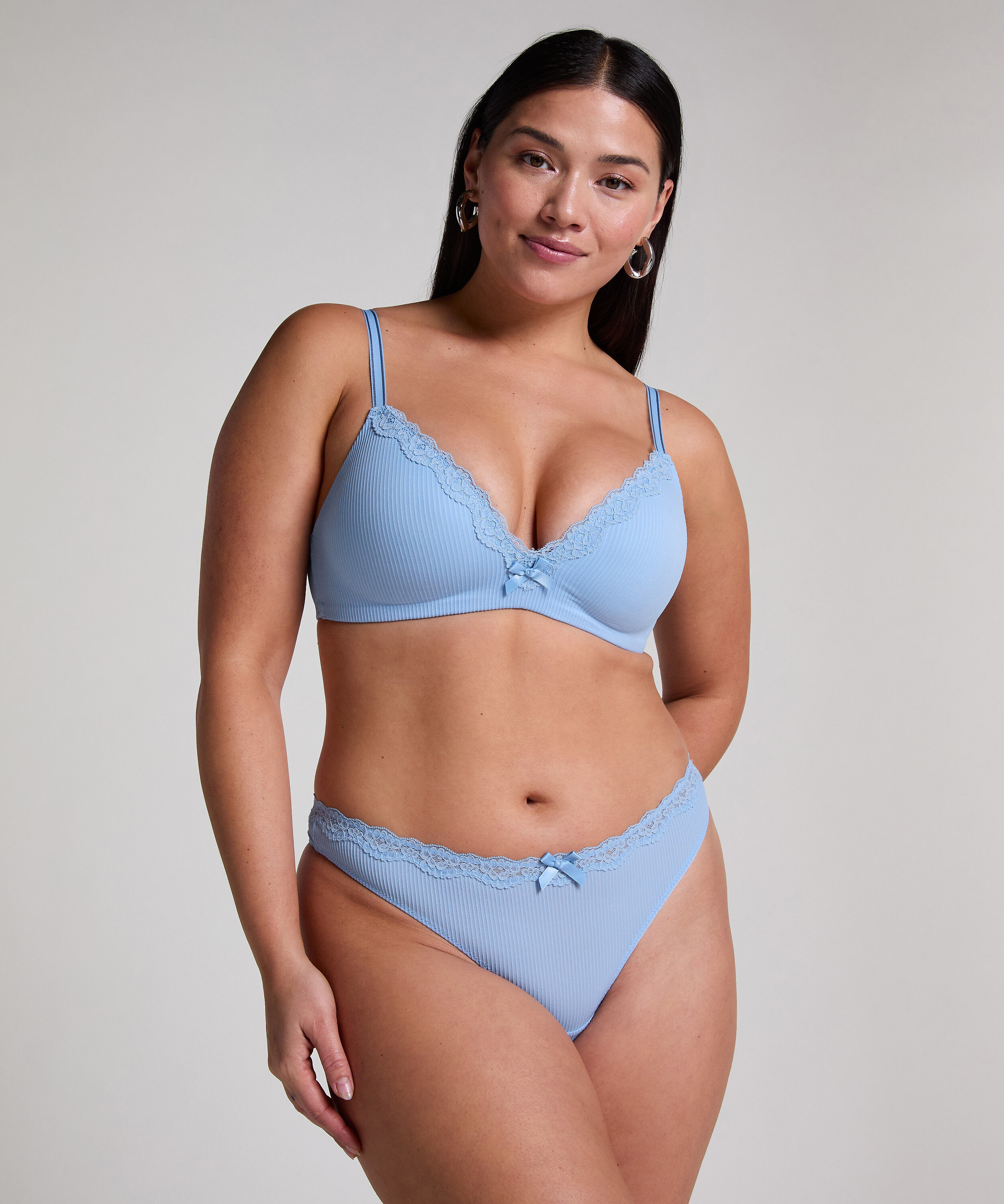 String Lola, Bleu
