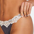 String Secret Lace, Gris