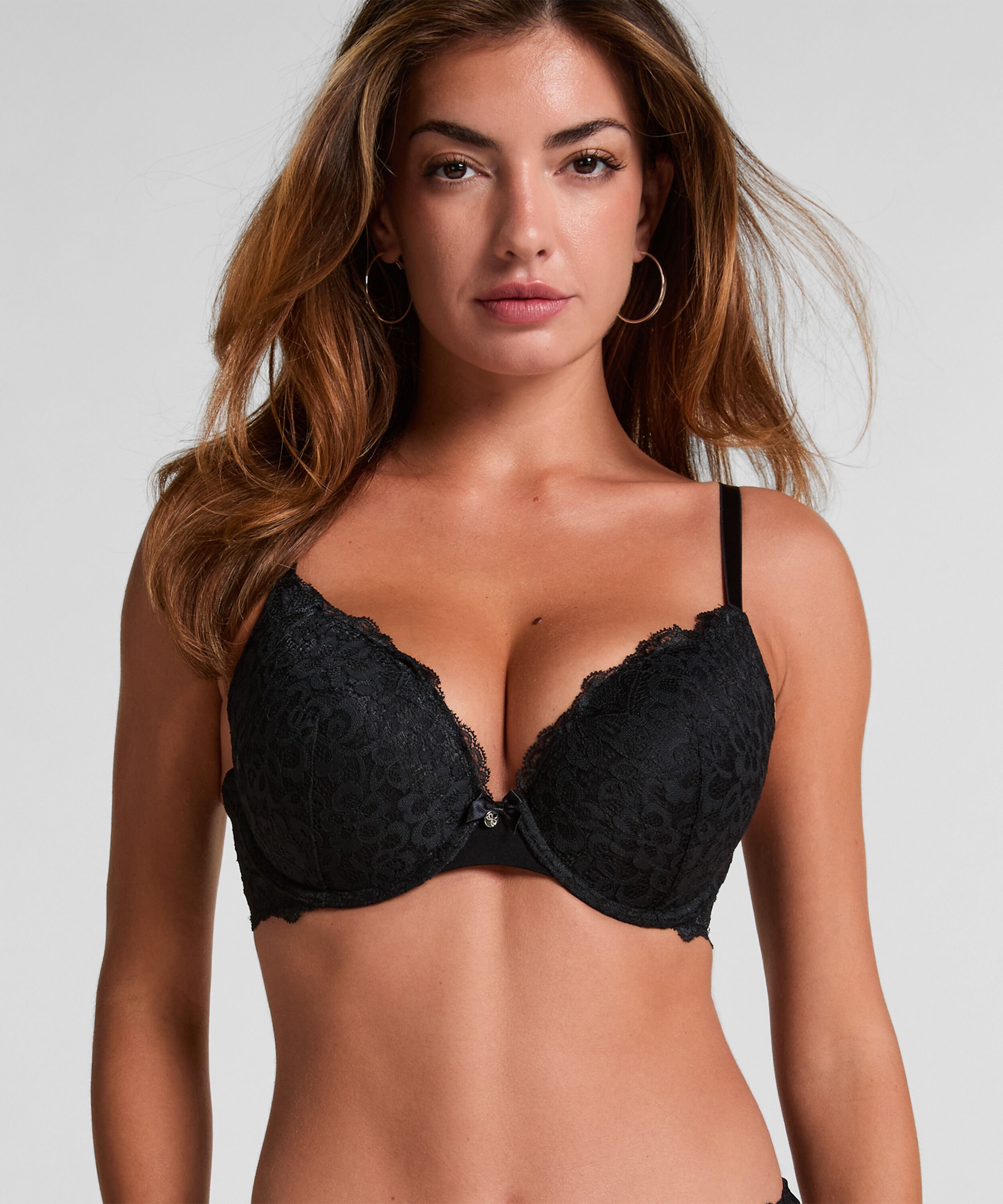 Soutien-gorge à armatures préformé push-up Marine, Noir Soutien-gorge à armatures préformé push-up Marine, Noir