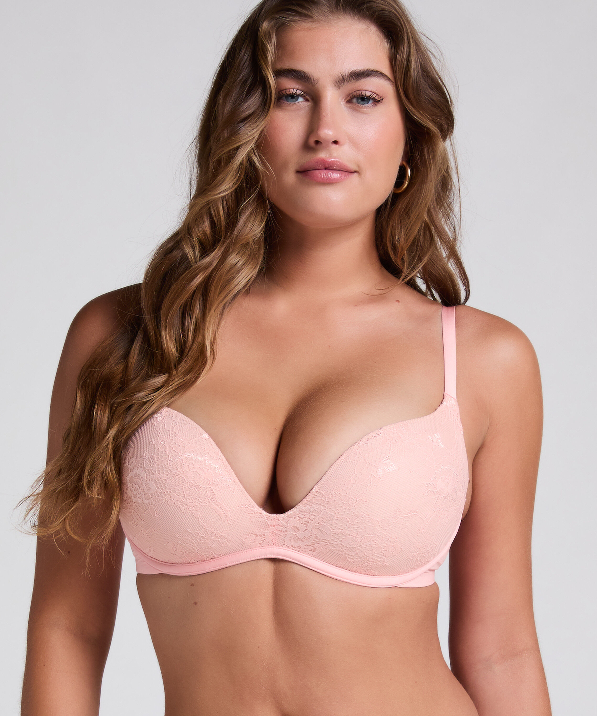 Soutien-gorge préformé sans armature Lea Lace, Rose Soutien-gorge préformé sans armature Lea Lace, Rose