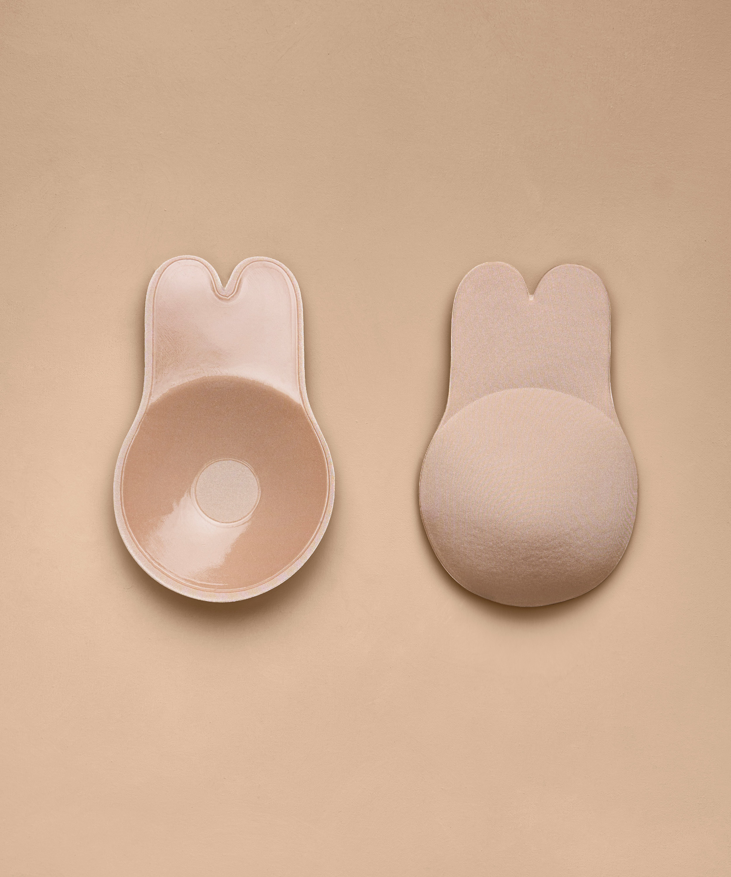 Bonnets à coller liftants, Beige, main