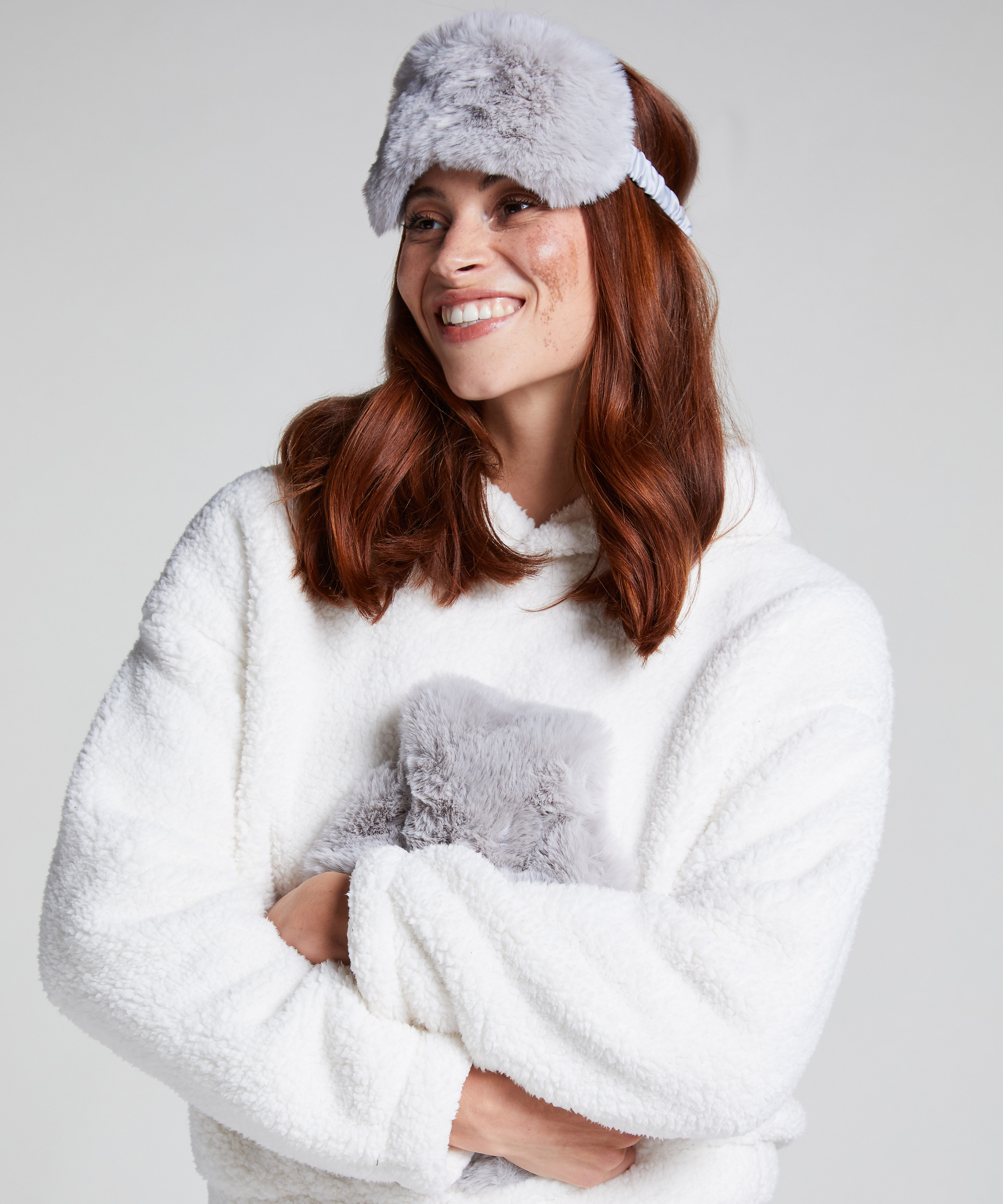 Bouillotte Masque de nuit ensemble, Gris, main