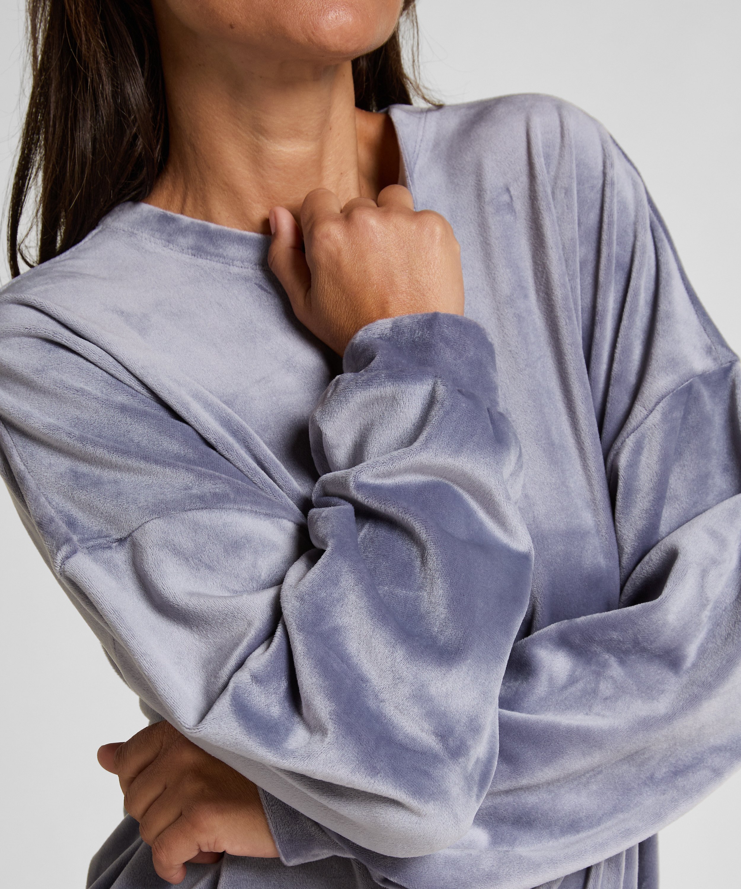 Top Velours, Bleu, main