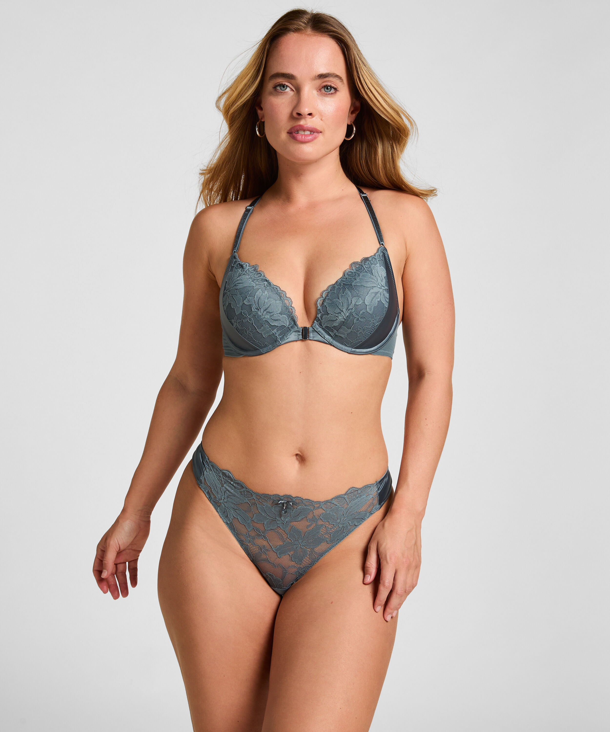 String échancré Viktoria, Bleu String échancré Viktoria, Bleu