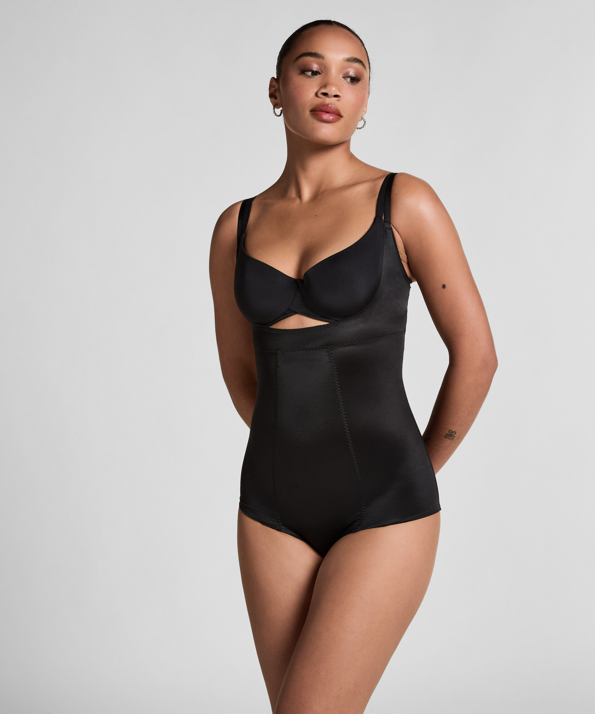 Body sculptant en dentelle scuba, Noir
