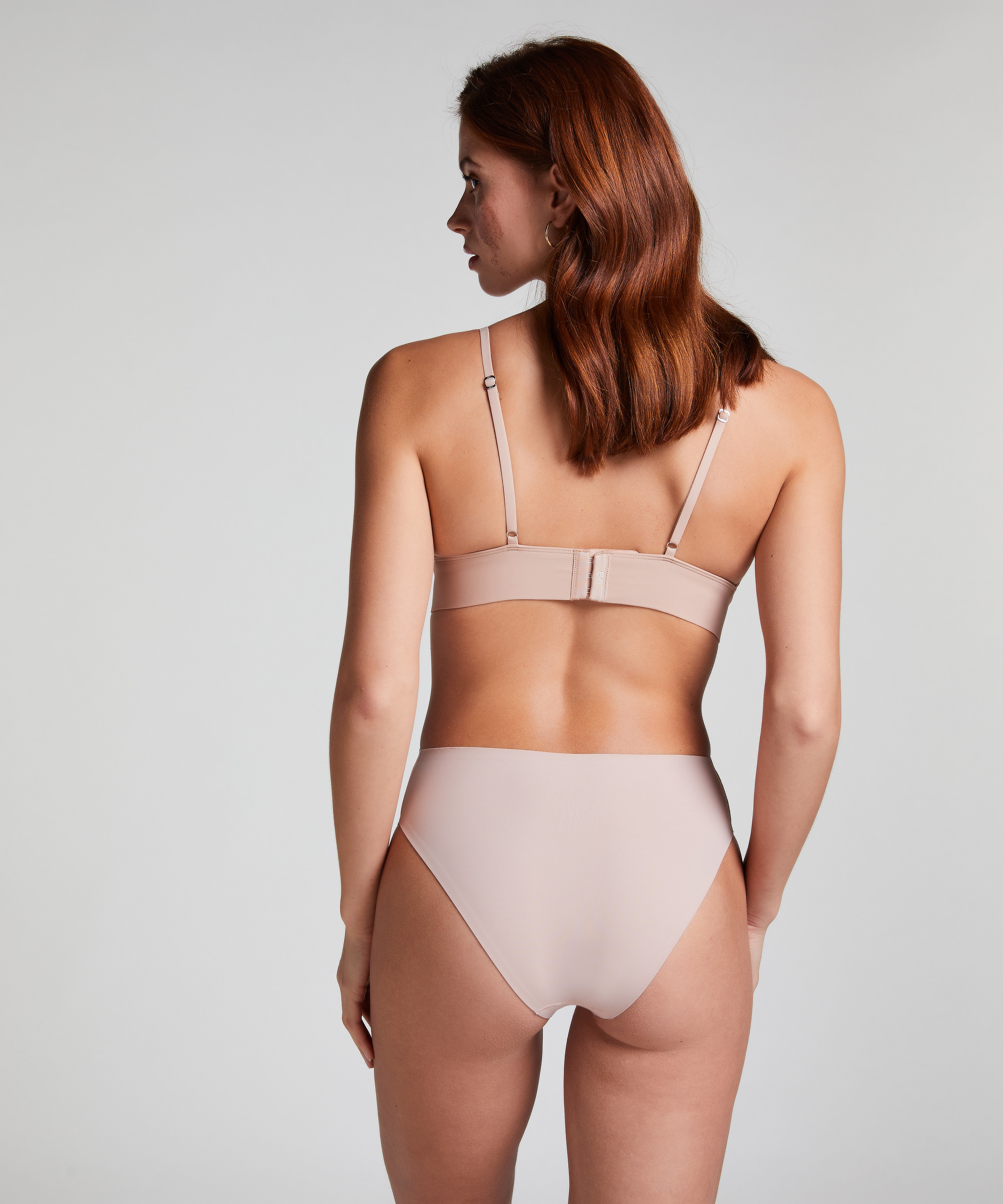 Slip brésilien Smooth, Beige, main