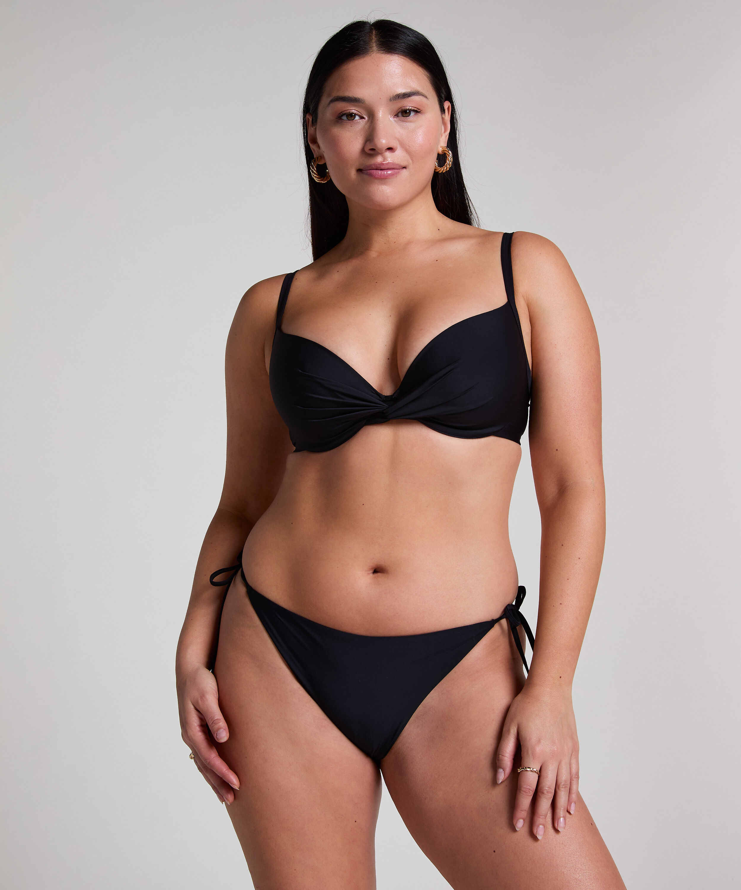 Bas de bikini Luna Cheeky, Noir Bas de bikini Luna Cheeky, Noir