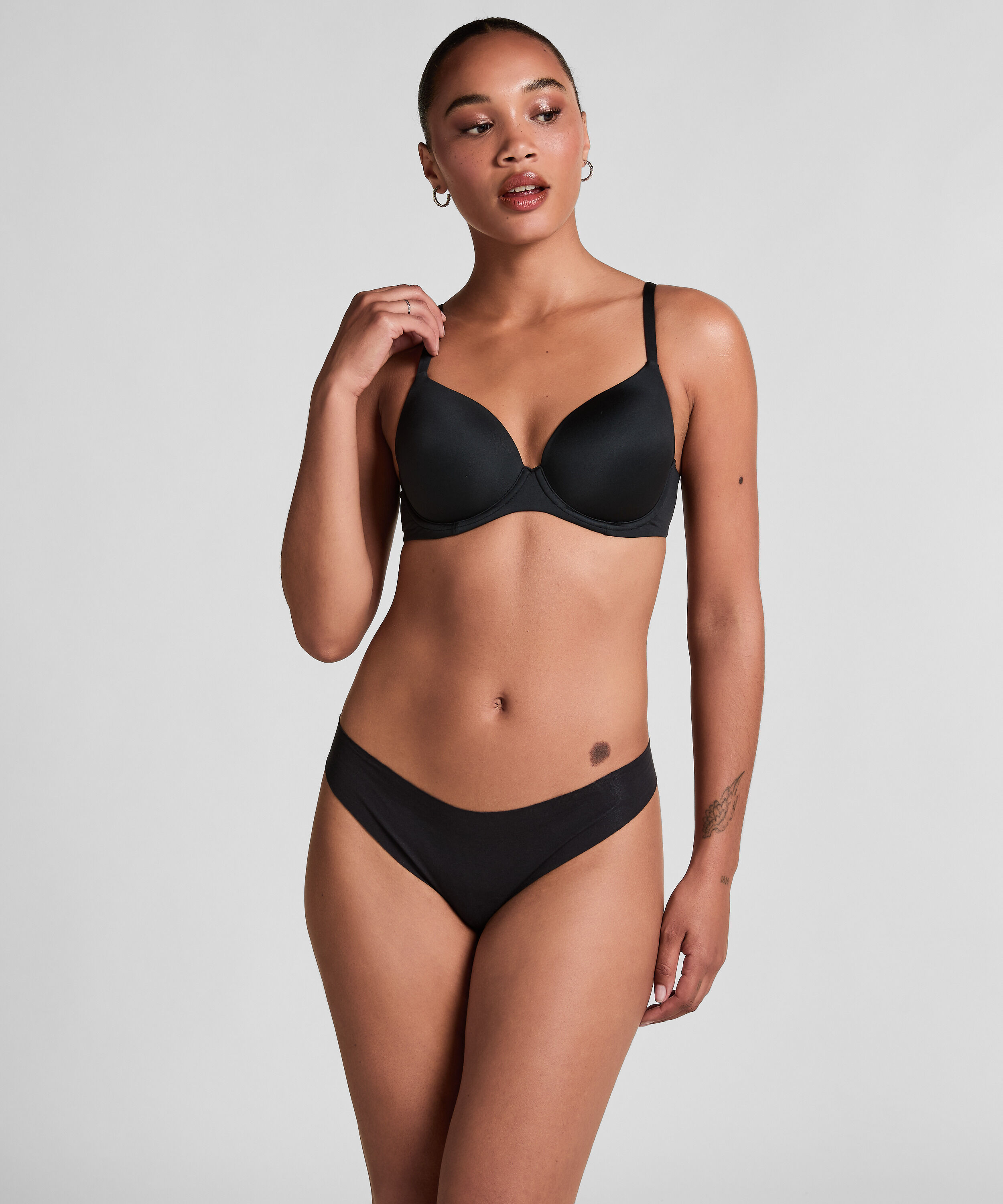 String invisible en coton, Noir