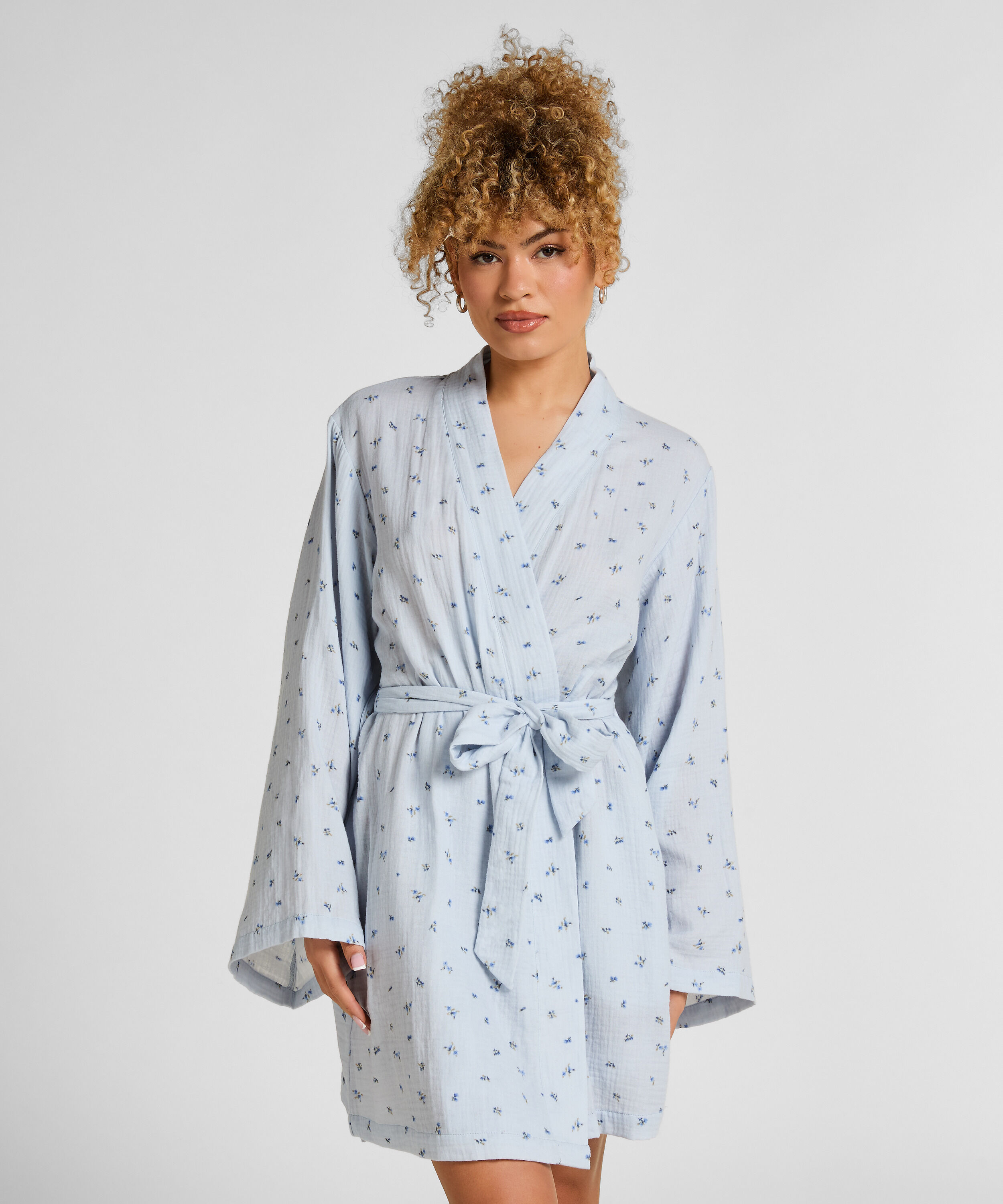 Robe courte en mousseline, Bleu Robe courte en mousseline, Bleu