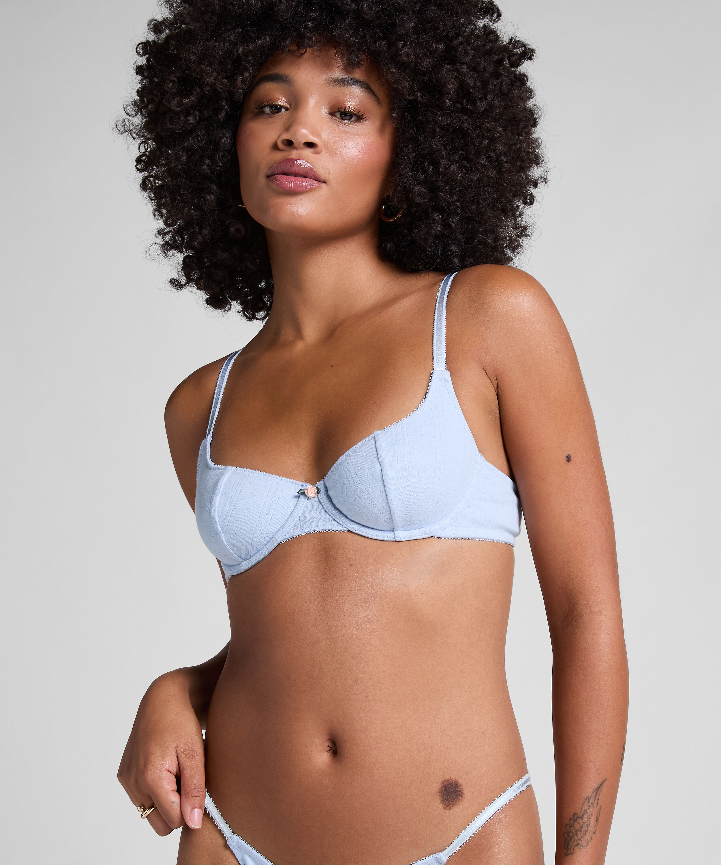 Soutien-gorge à armatures non-rembourré Pointelle