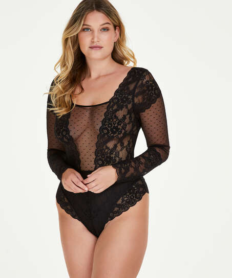 Body Elizabeth, Noir