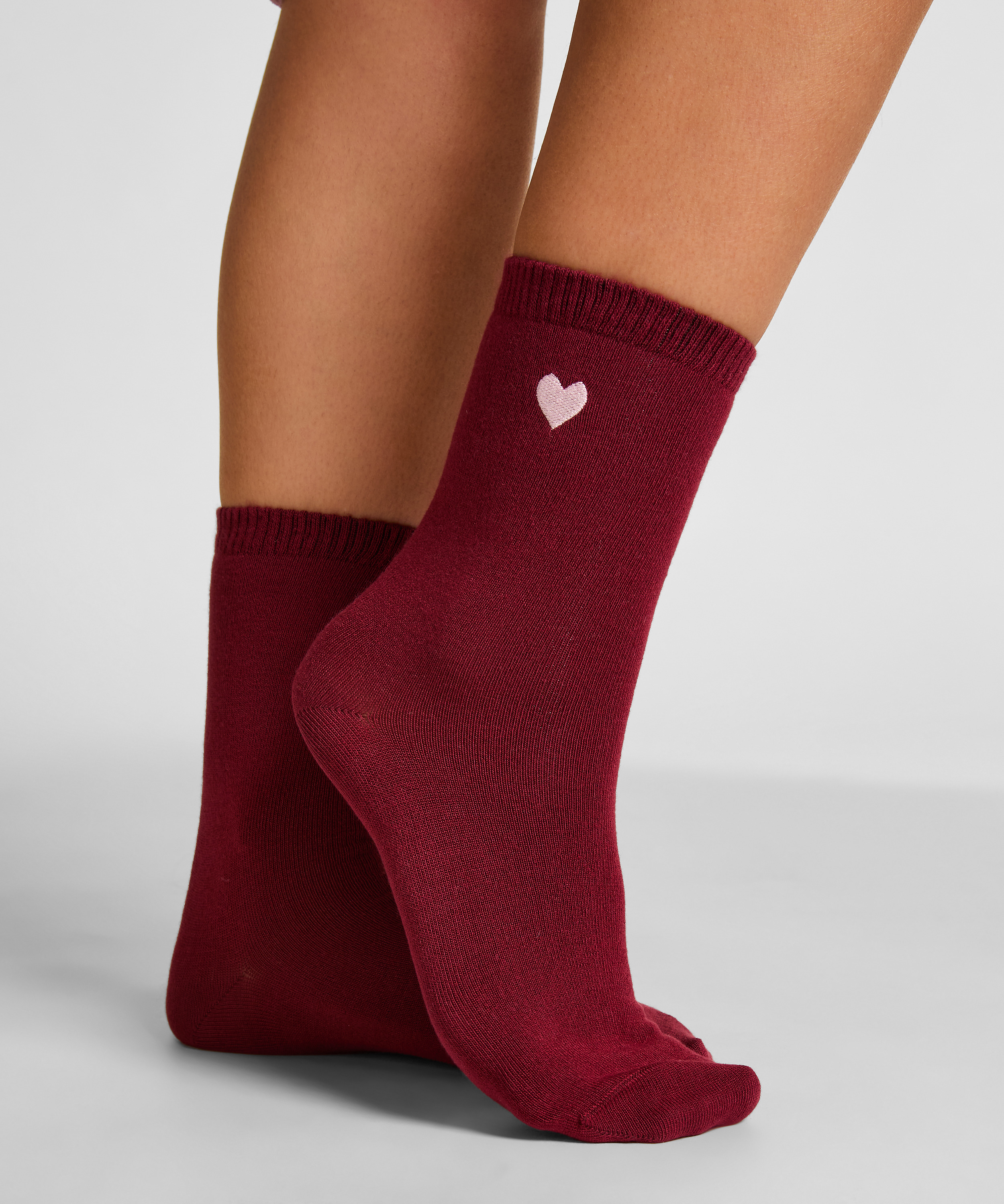 Chaussettes courtes en modal, Rouge, main