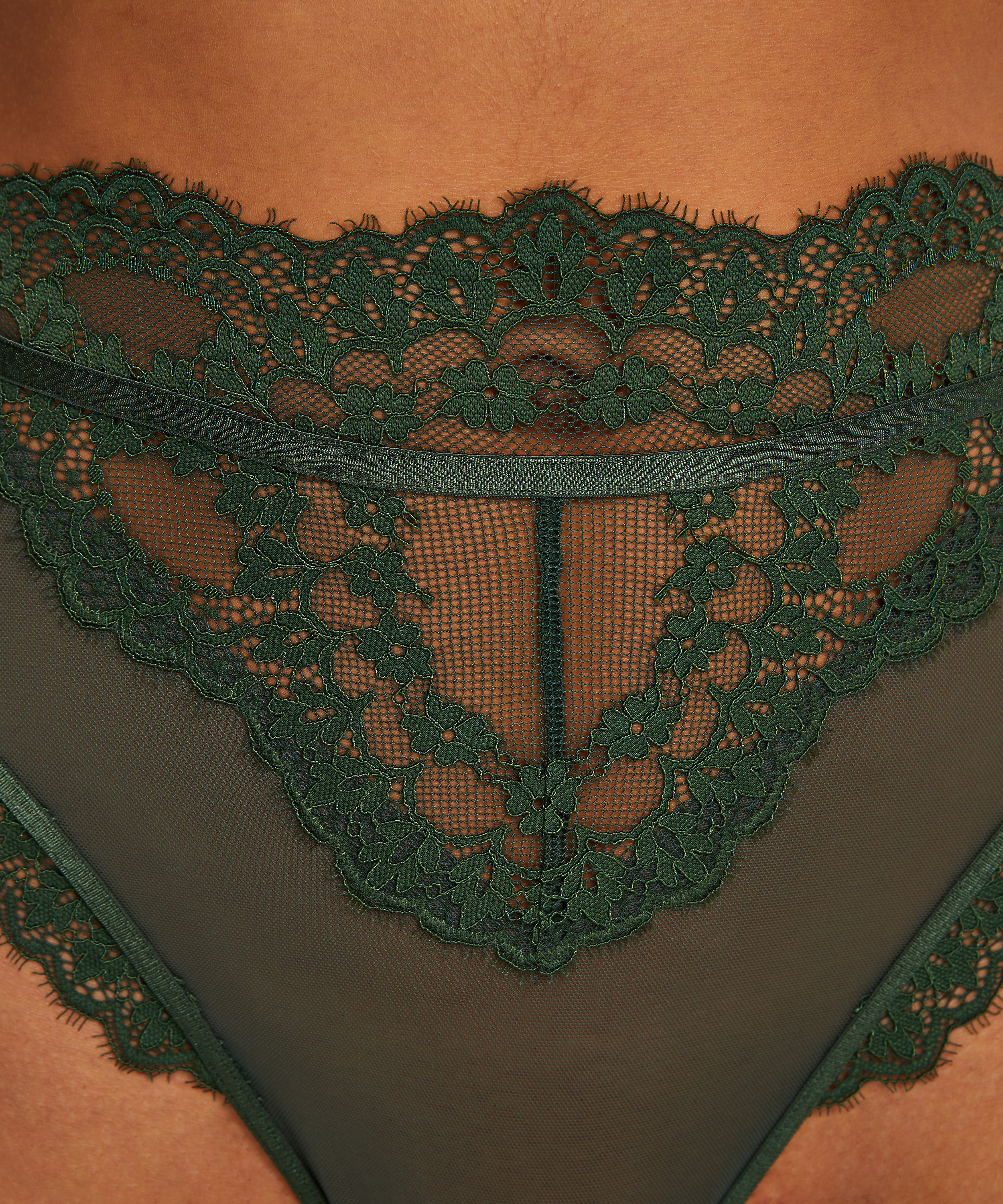 String haut Marie, Vert, main