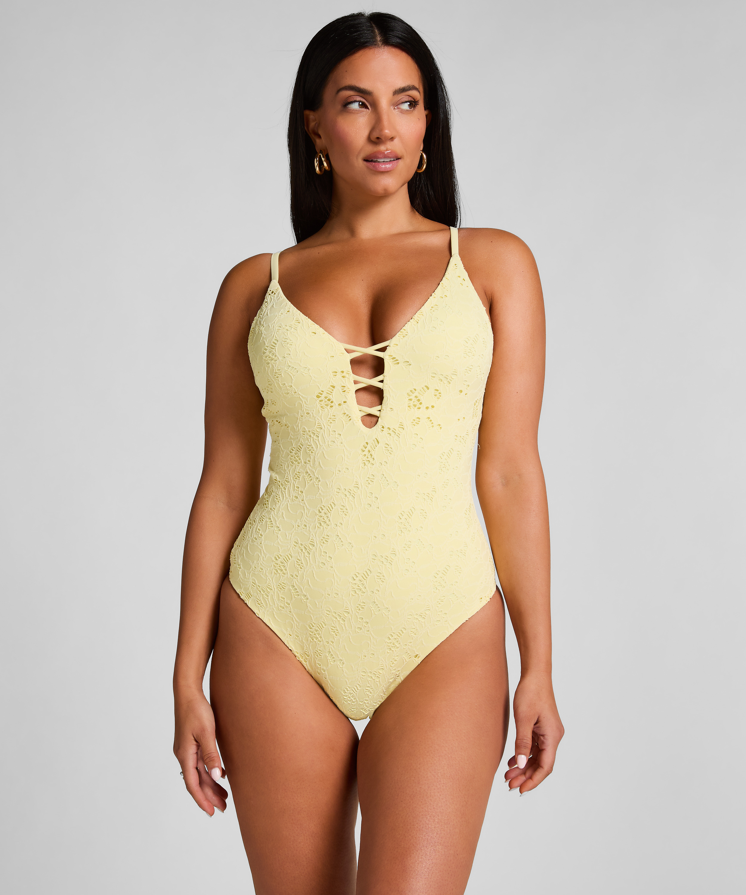 Maillot de bain en crochet, Jaune, main