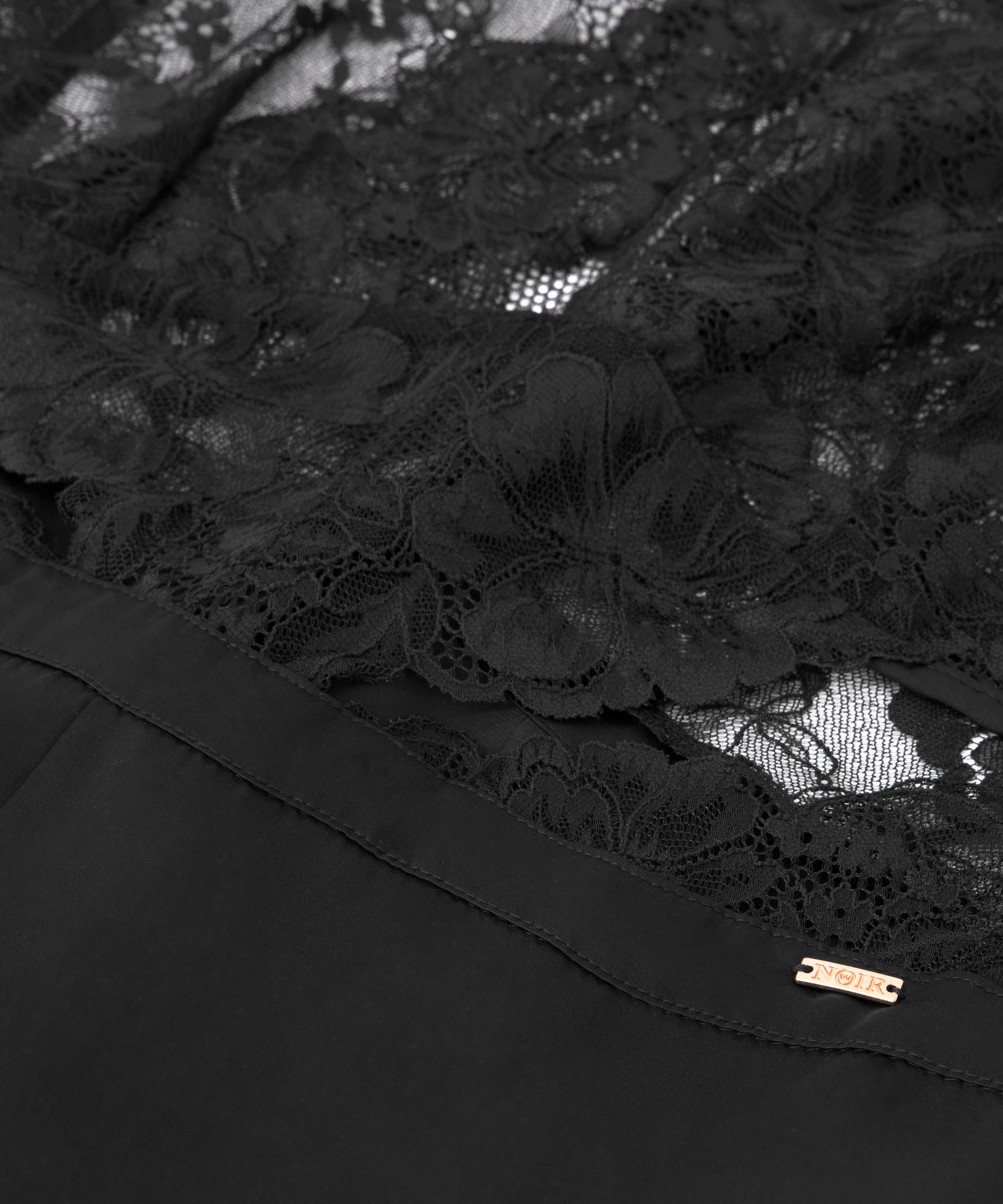 Combinaison en dentelle et satin Gabriel, Noir, main