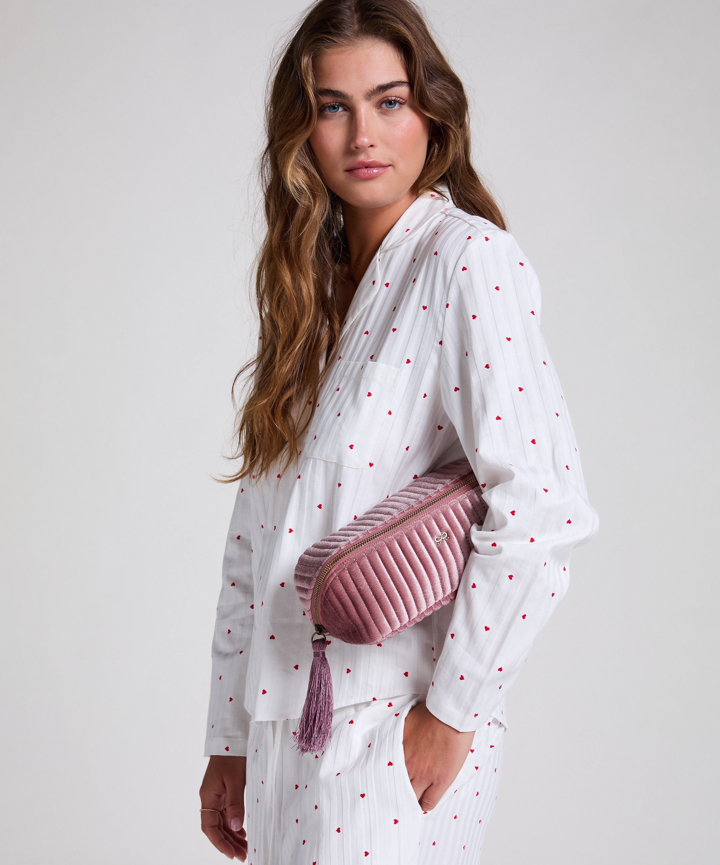 Petite trousse de maquillage Velours, Rose, main