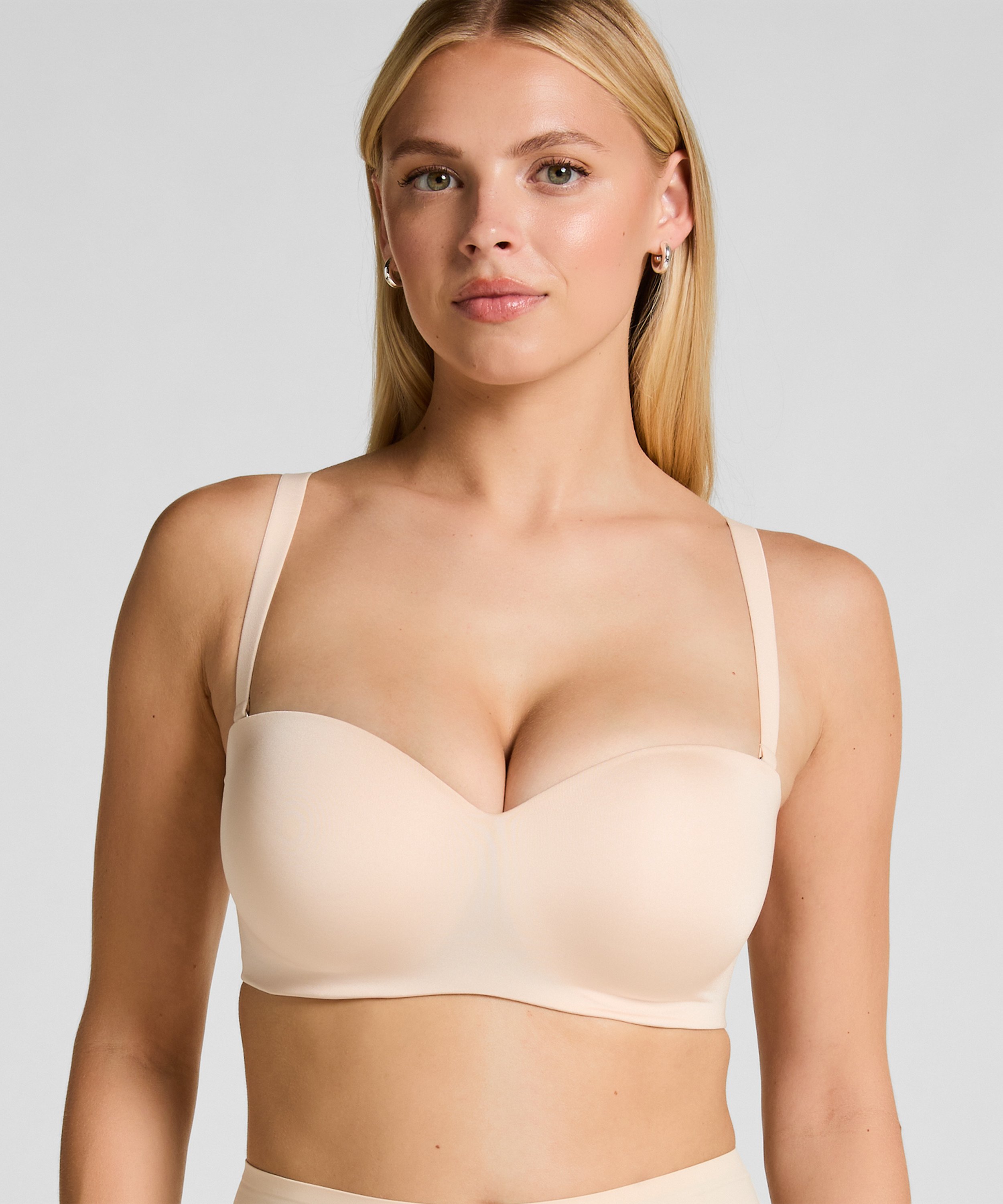 Soutien-gorge push-up sans bretelles à armatures préformé Smooth, Beige, main