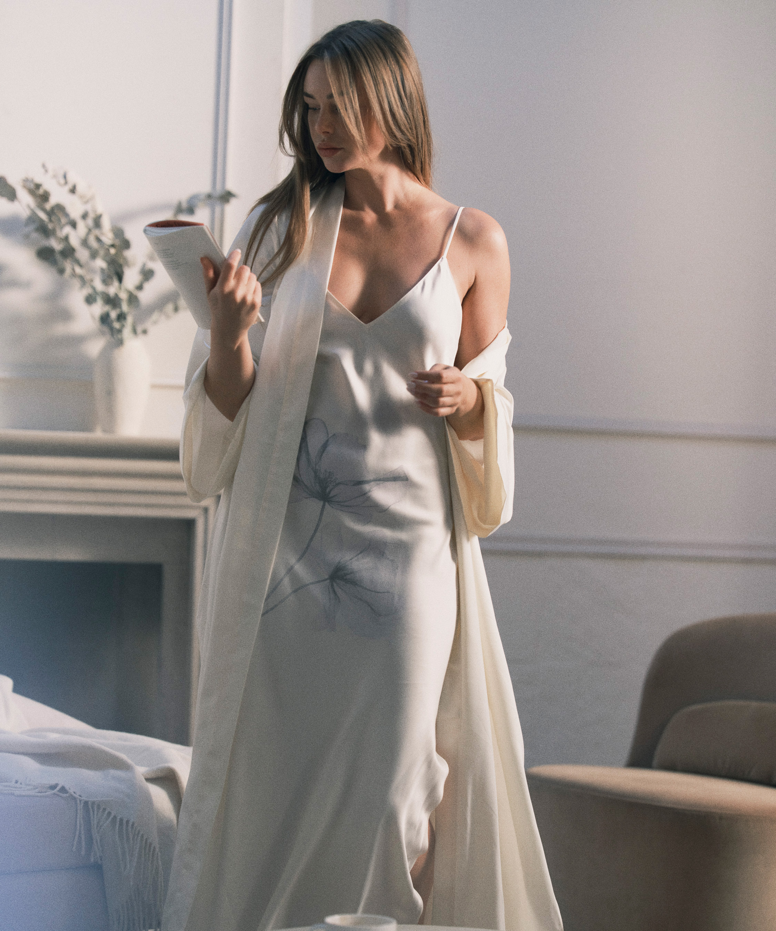 Kimono Long Satin Floral, Blanc, main