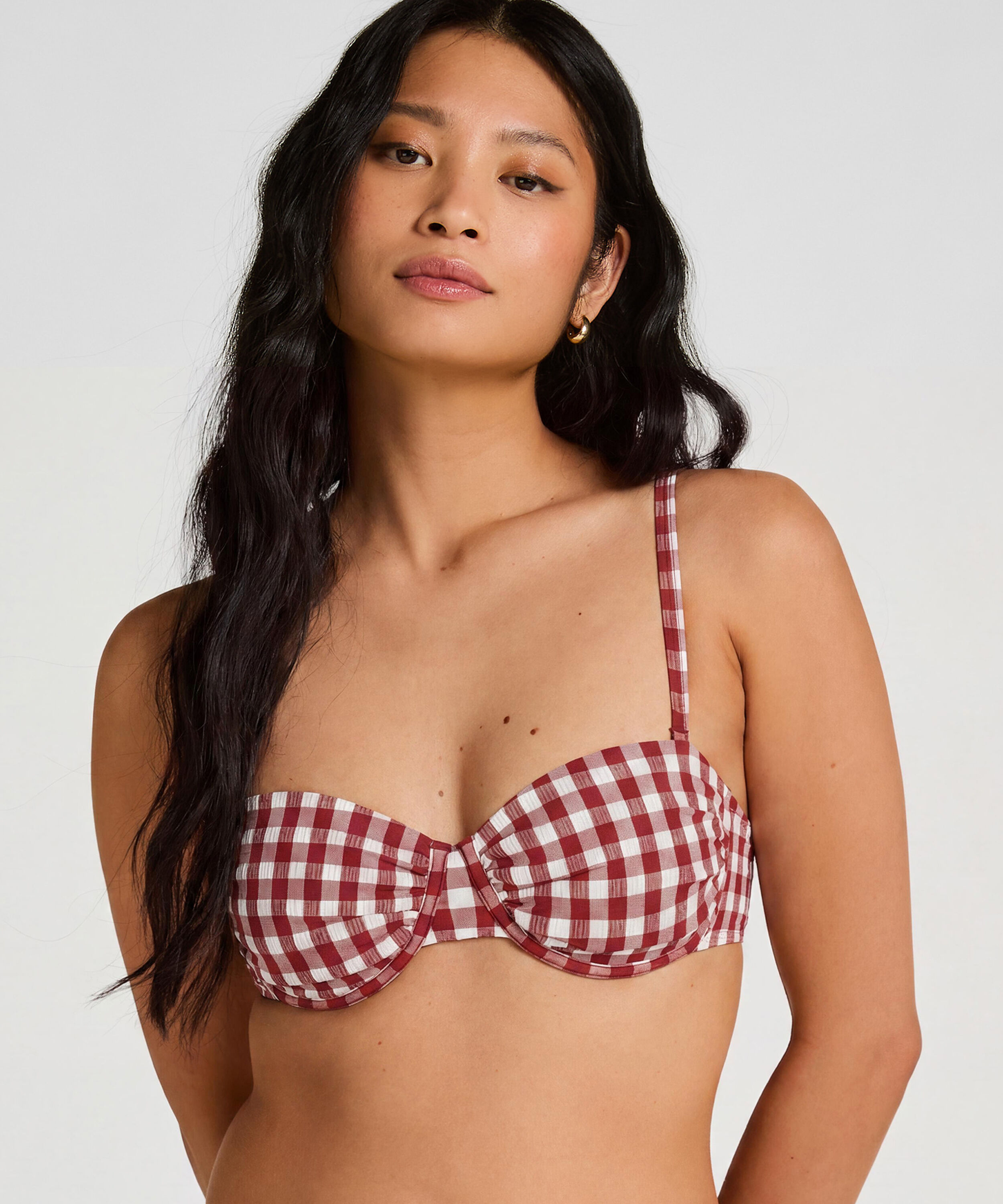 Haut de Bikini préformé avec armatures Amalfi, Rouge Haut de Bikini préformé avec armatures Amalfi, Rouge