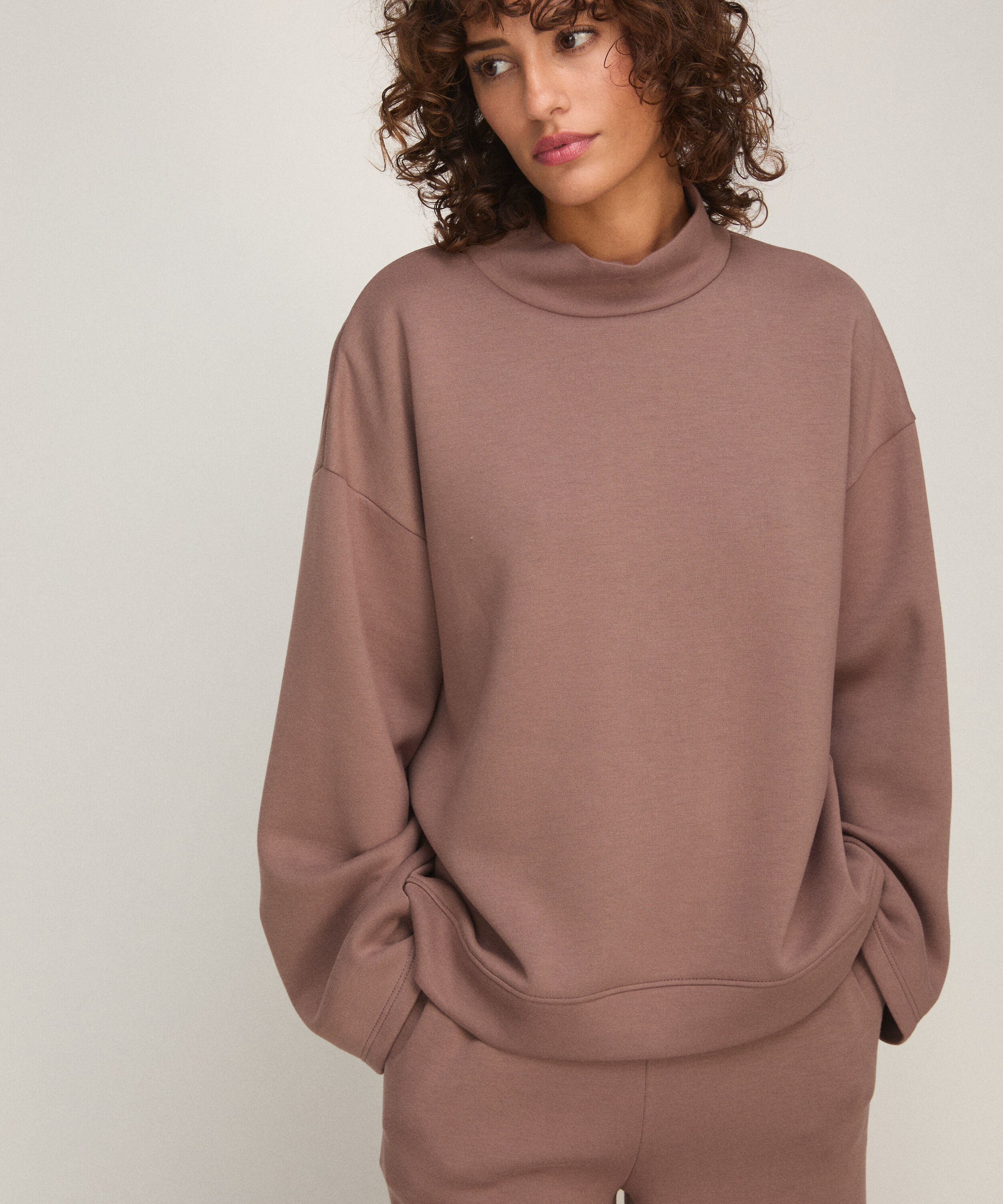 Top en Viscose à Col Montant, Marron
