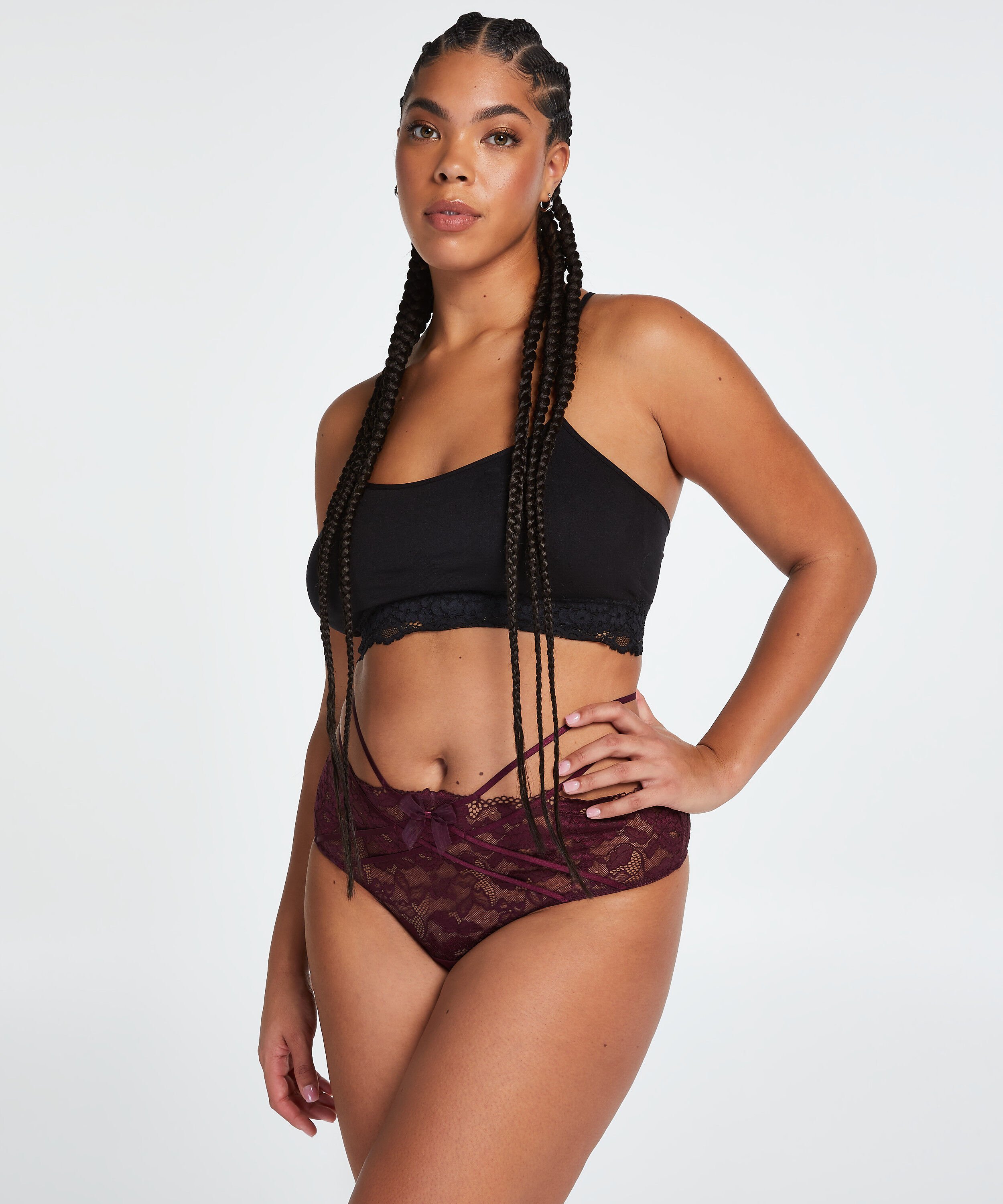 String Sally Curvy, Rouge String Sally Curvy, Rouge