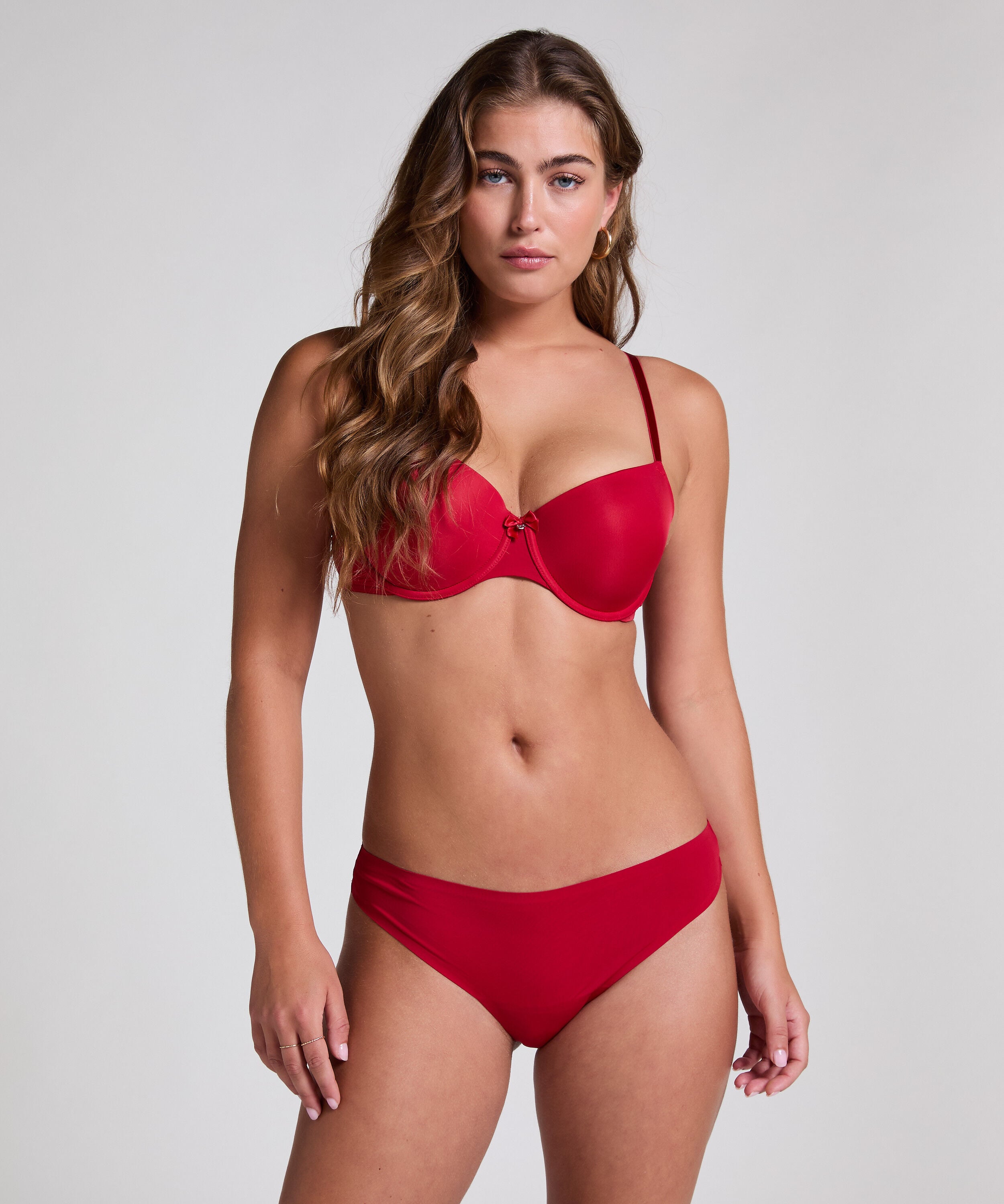 Invisible string basic, Rouge