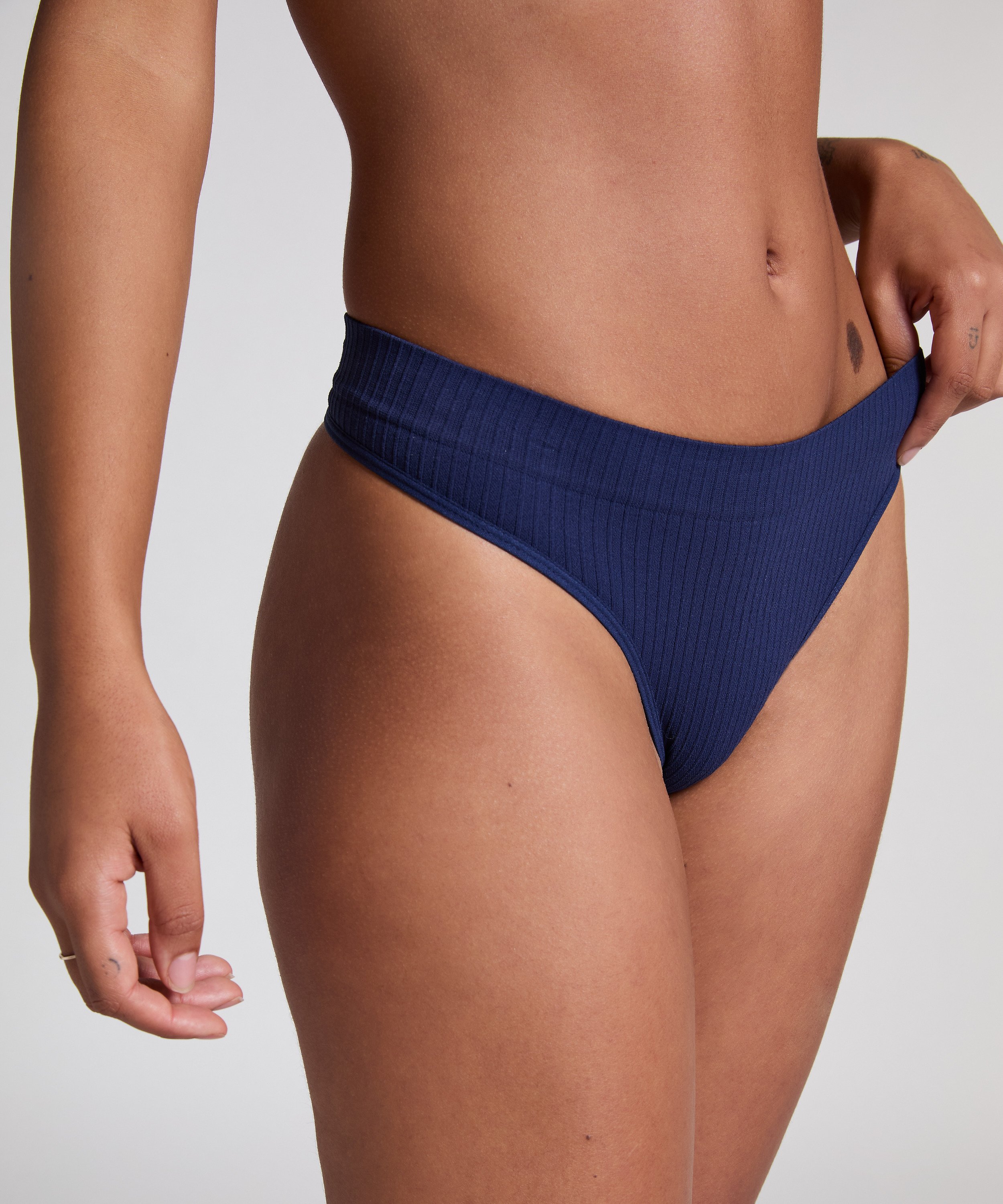 String &eacute;chancr&eacute; Dianne, Bleu, main