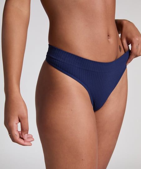 String &eacute;chancr&eacute; Dianne, Bleu