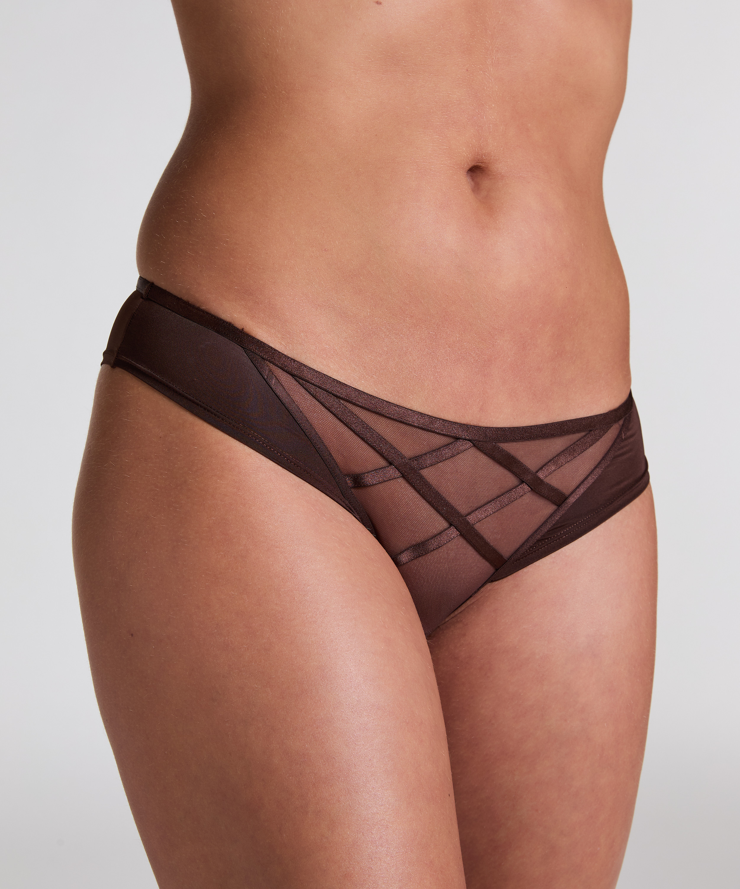 Slip brésilien Rianne, marron, main