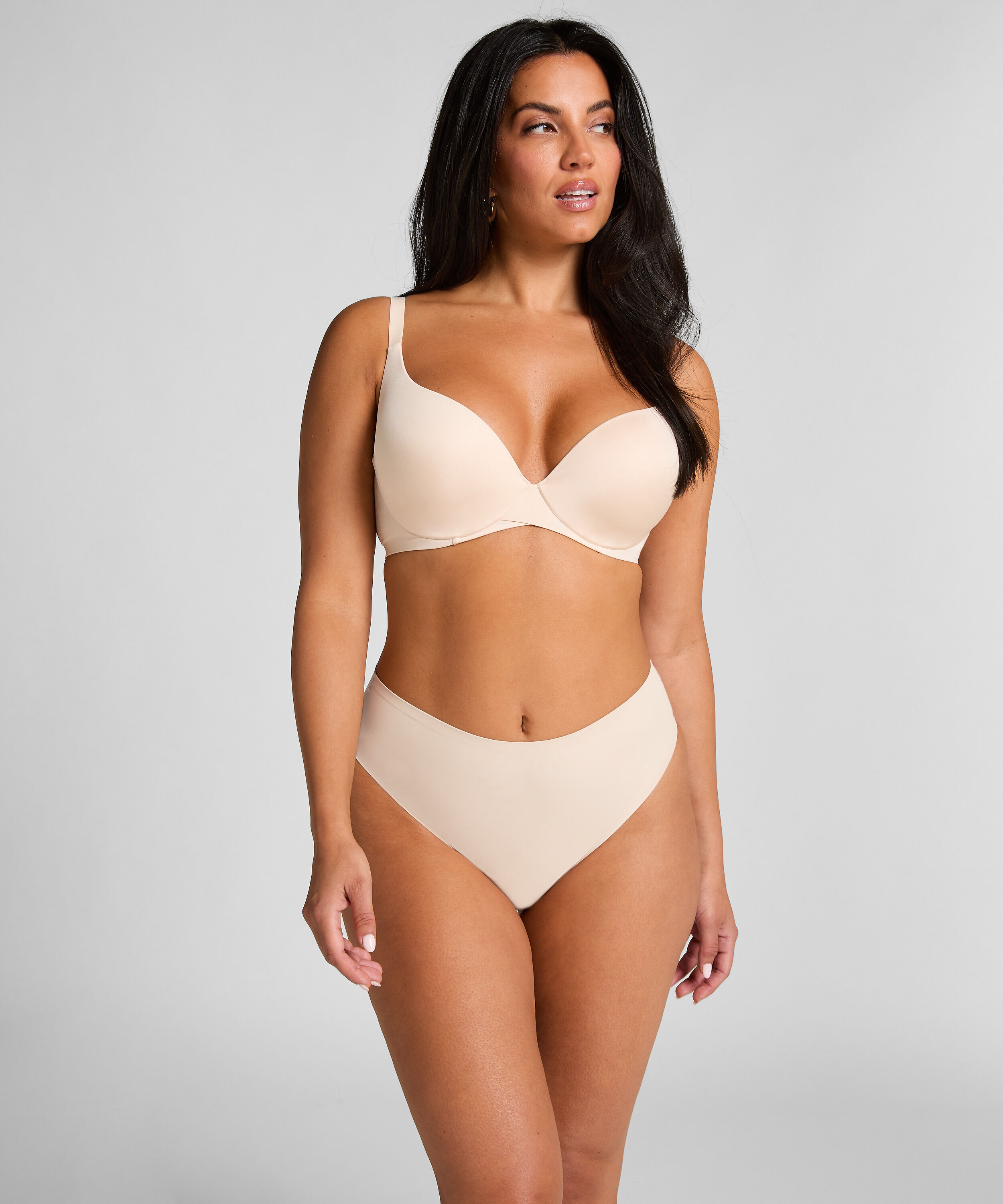 Soutien-gorge à armatures préformé Smooth