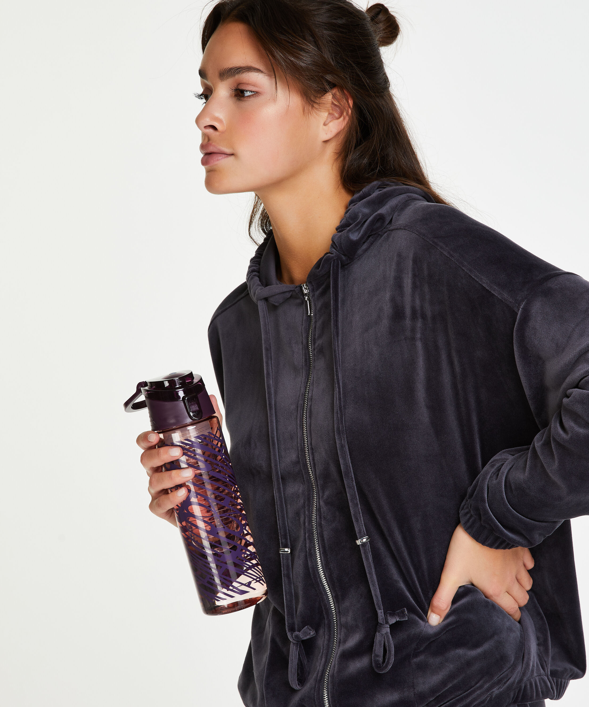 Bouteille d'eau, Violet