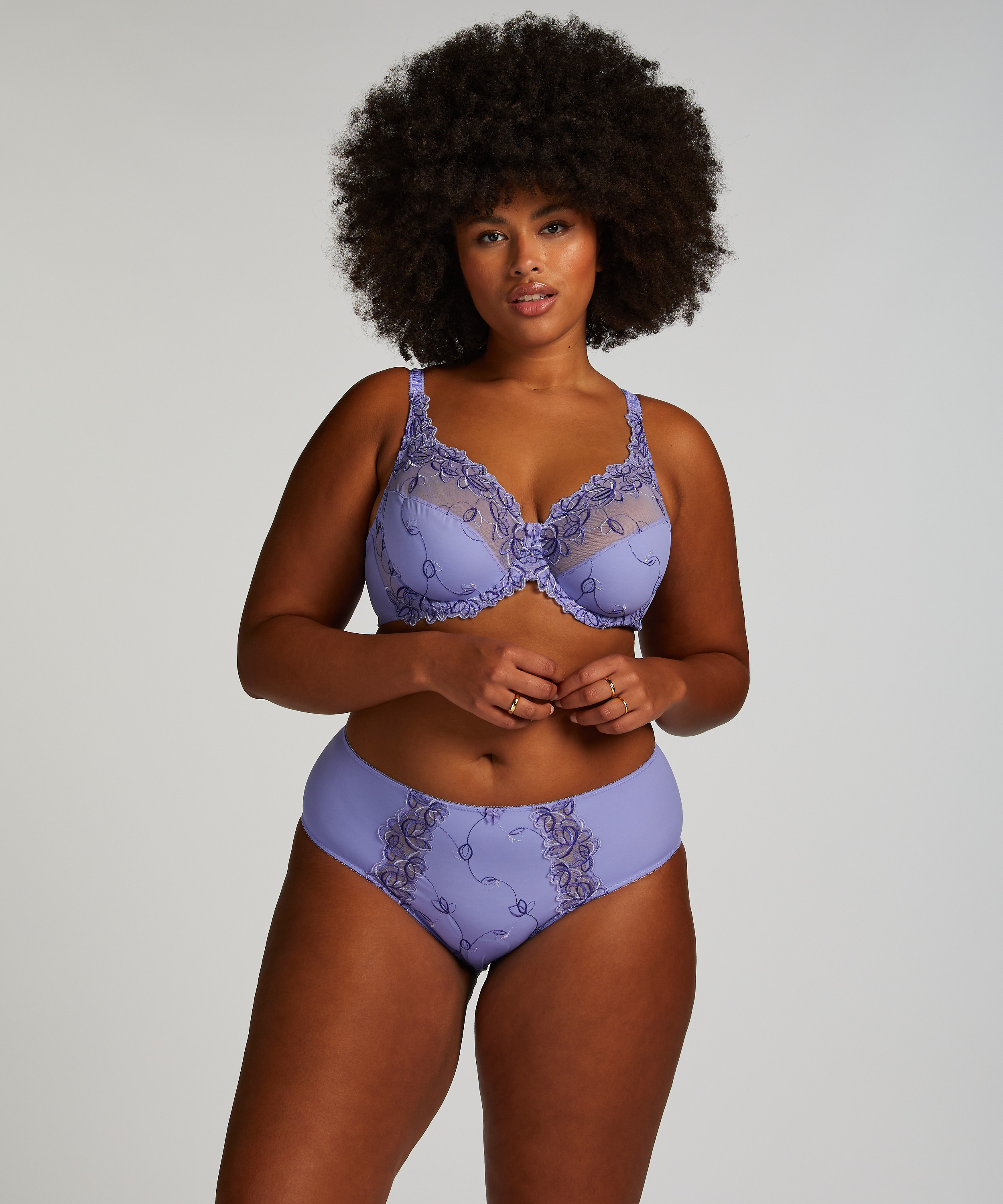 Soutien-gorge à armatures non-préformé Diva, Violet, main