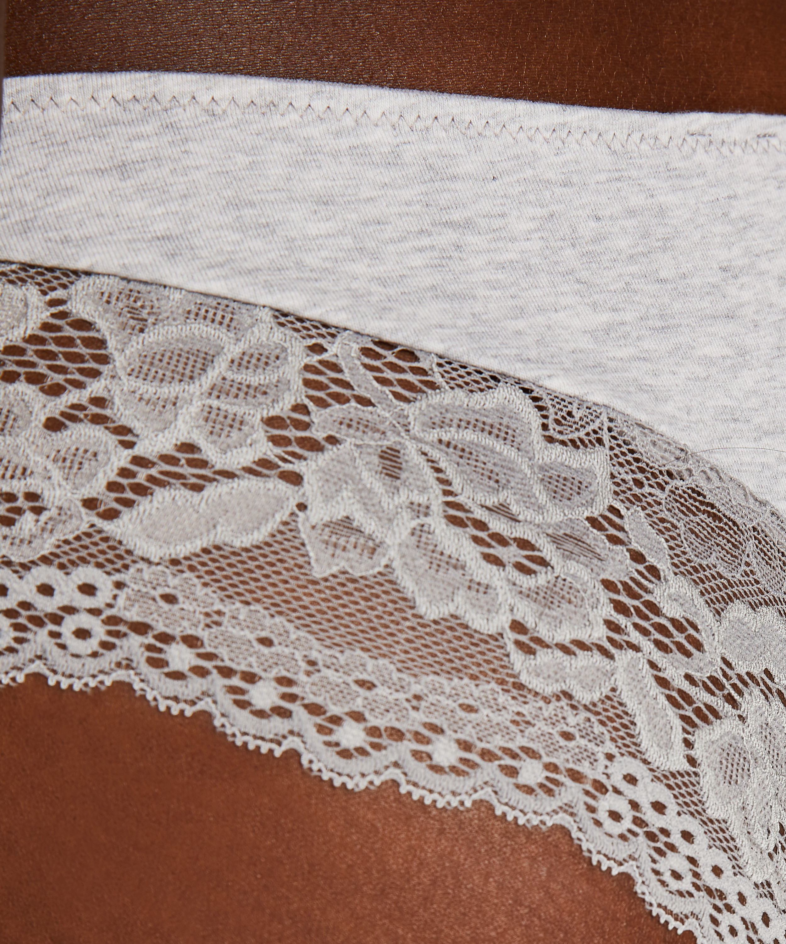 Coton de brésilien, Gris, main