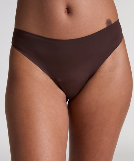 Invisible string basic, Marron