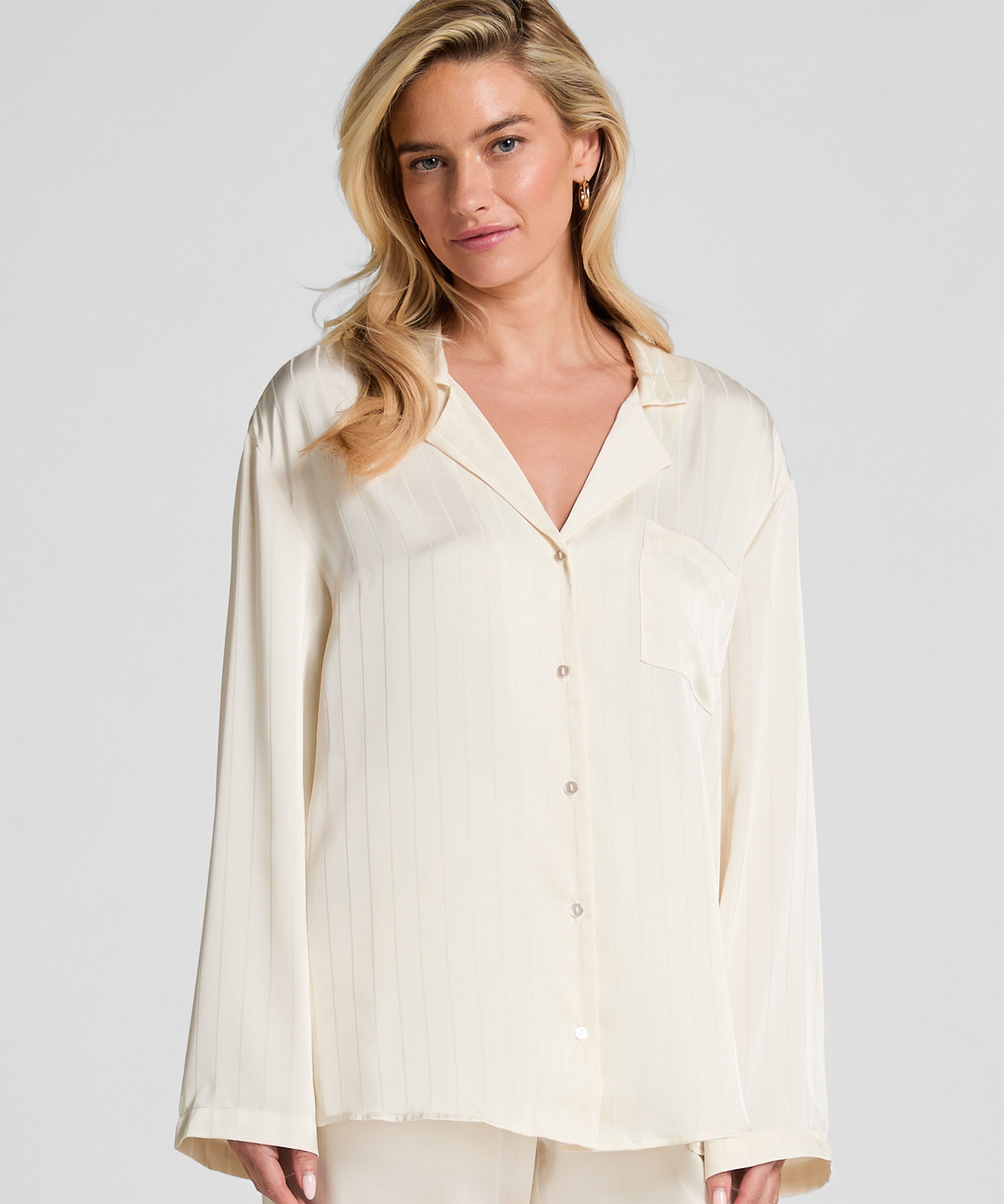 Veste en satin à rayures