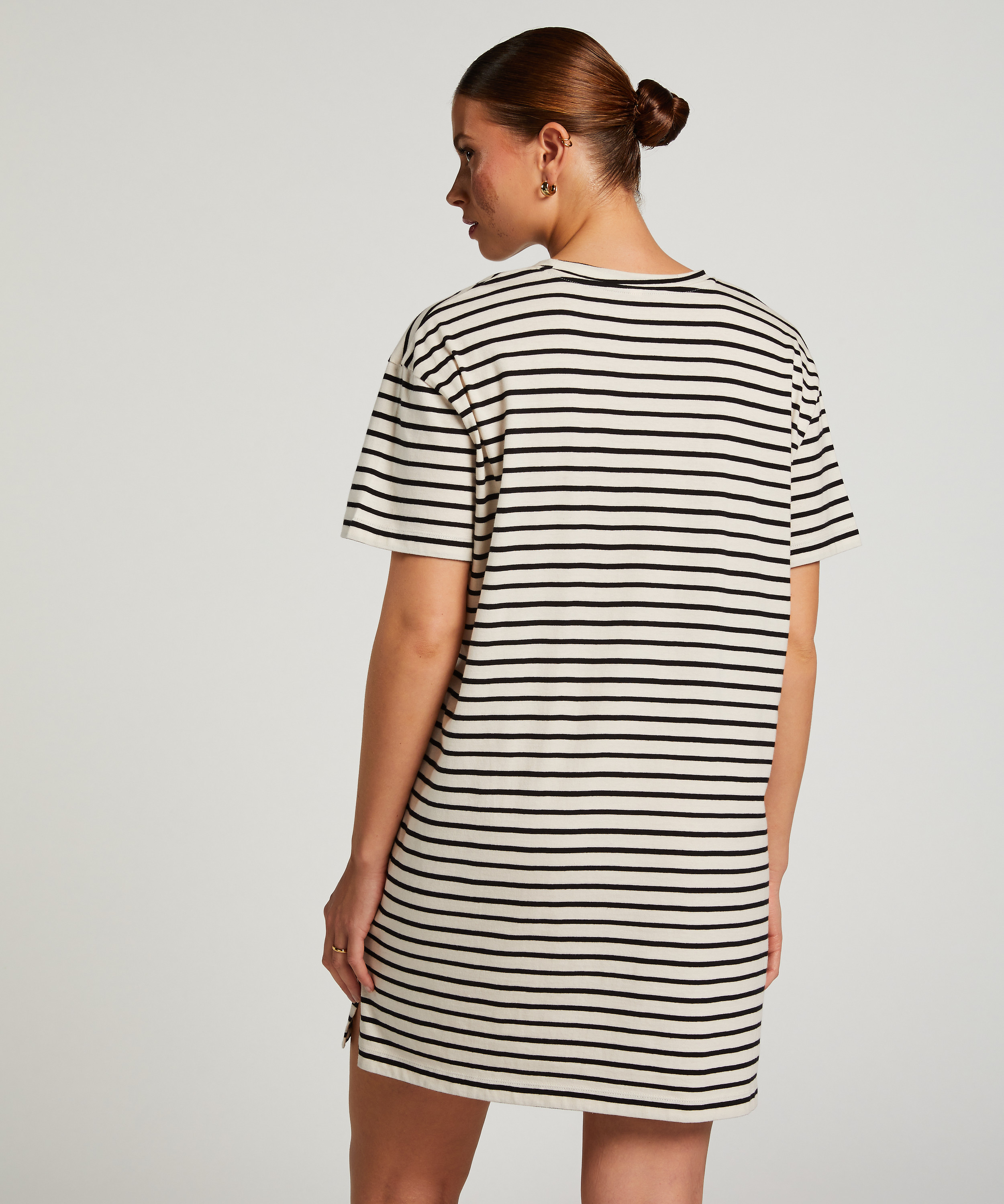 Chemise de nuit à col rond, Noir, main