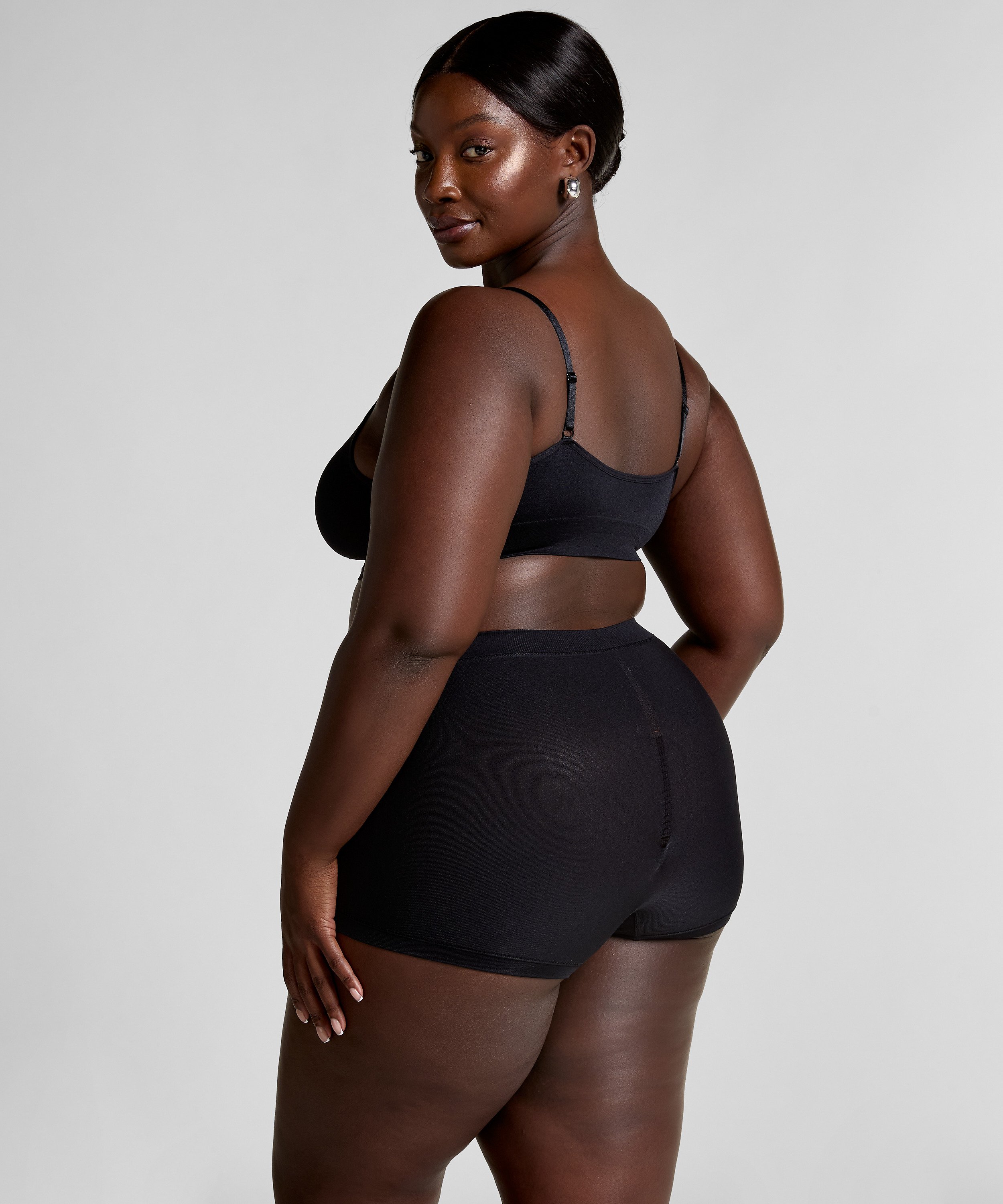 Short Dide, Noir, main