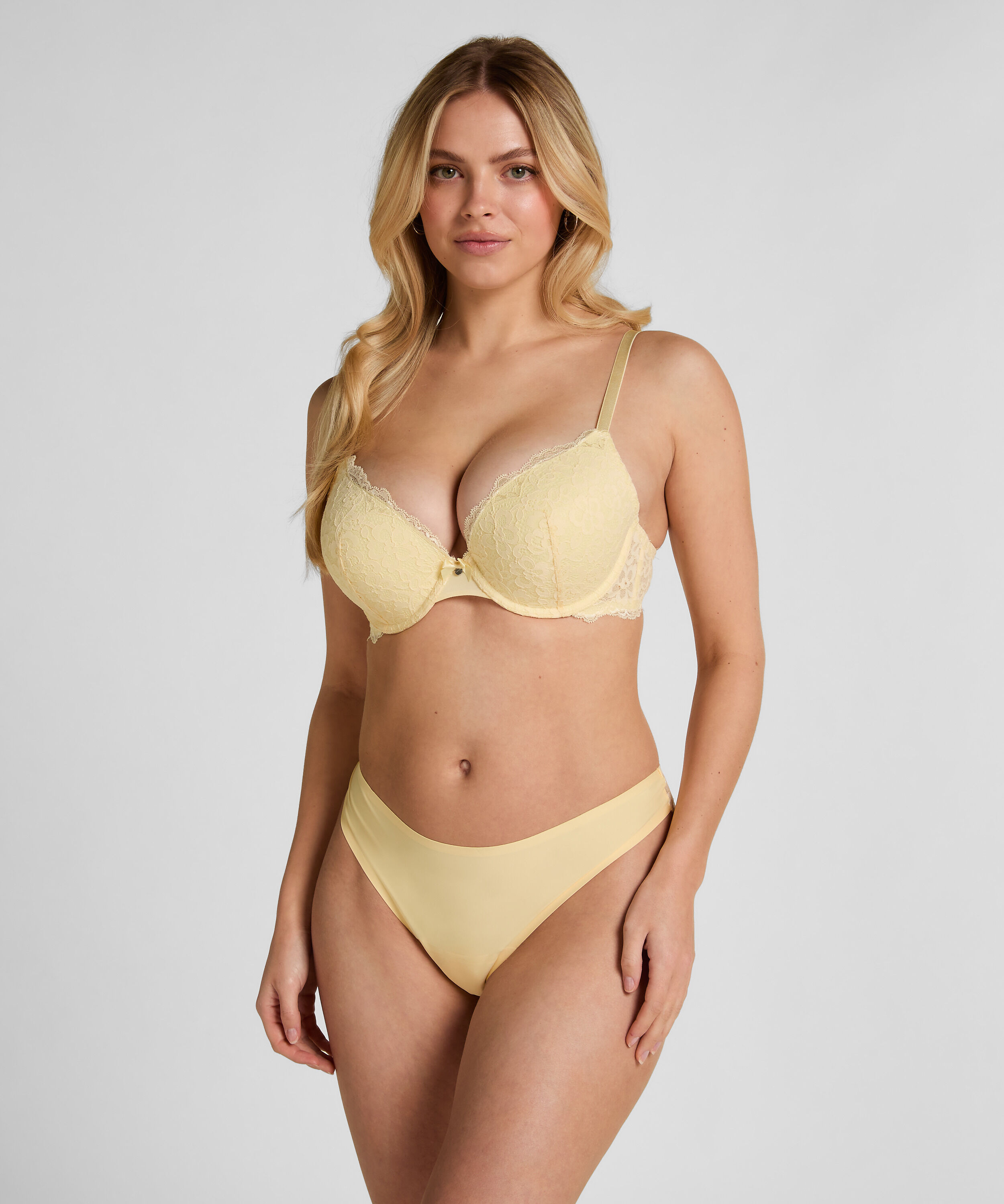Invisible string Lace Back, Jaune Invisible string Lace Back, Jaune
