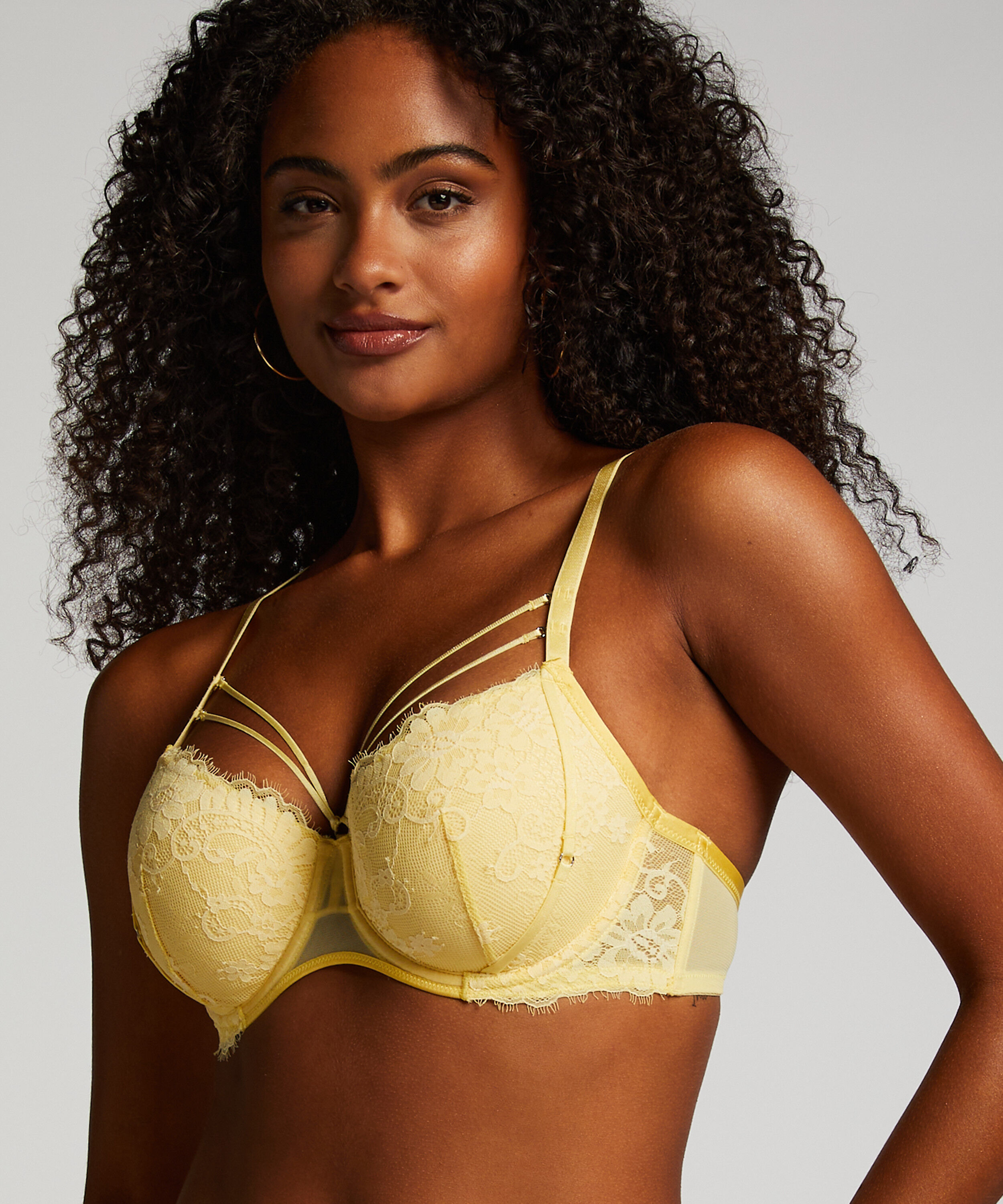 Soutien-gorge à armatures préformé Lidia, Jaune Soutien-gorge à armatures préformé Lidia, Jaune