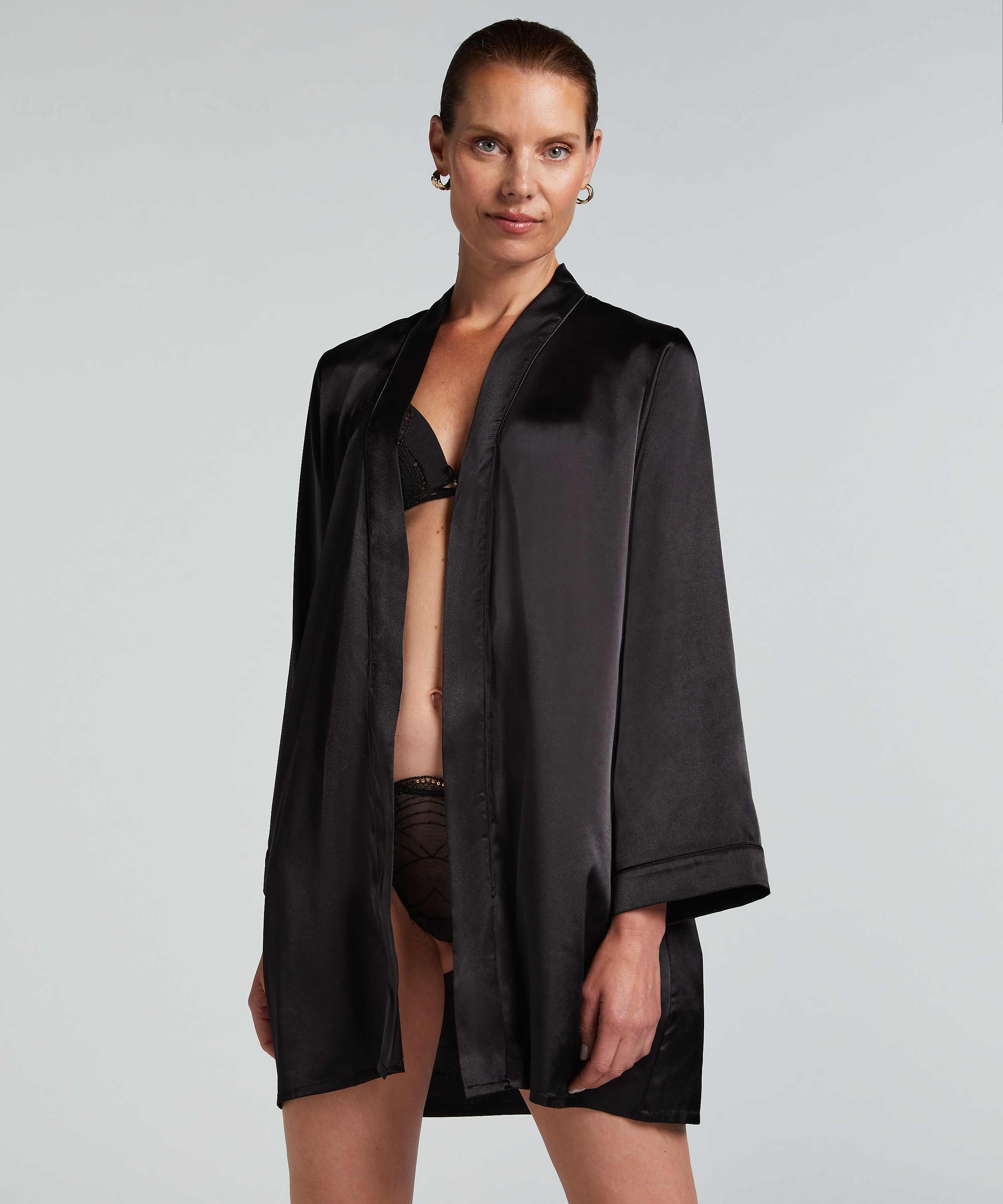 Kimono Satin, Noir, main