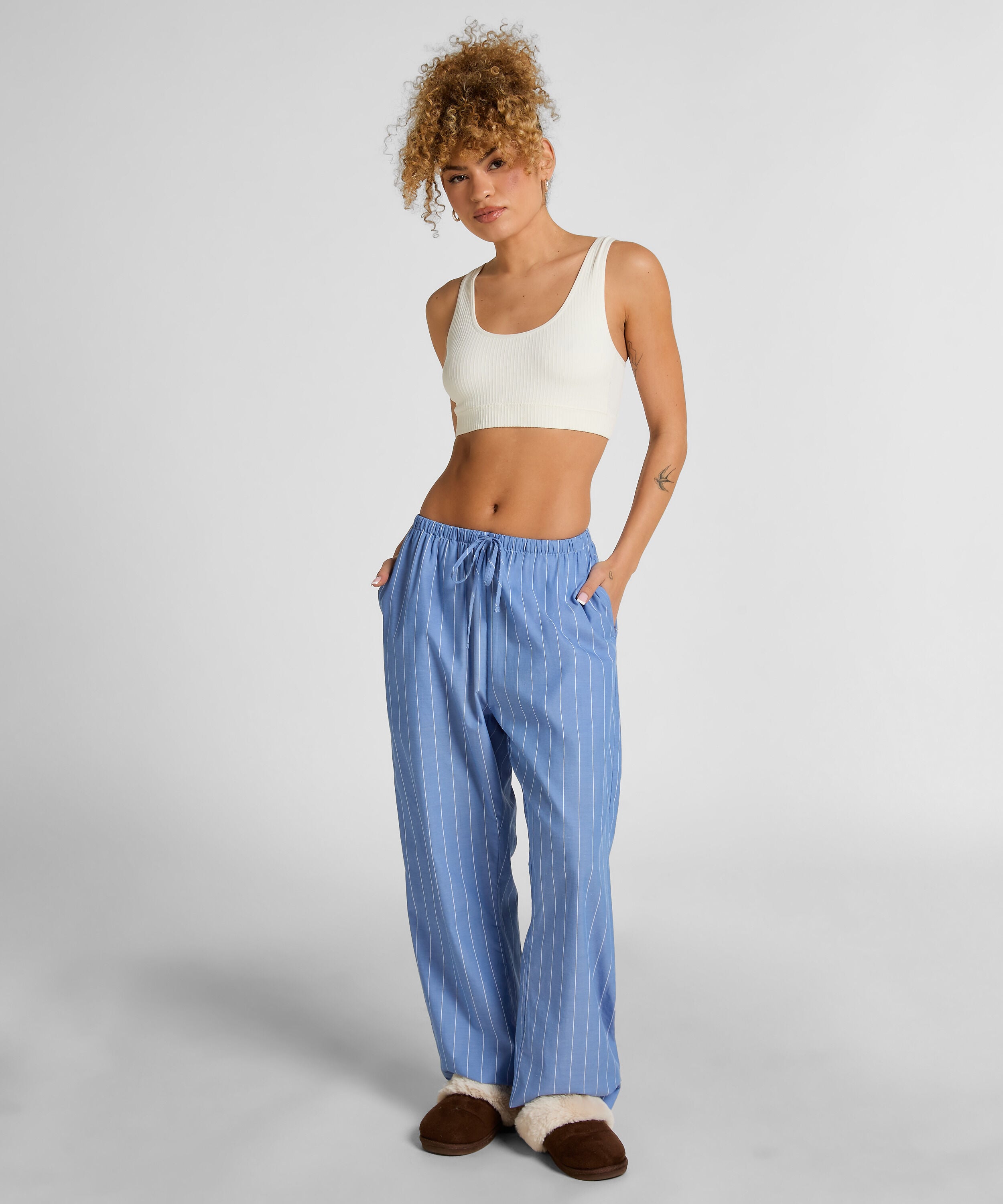Pantalon en coton tissé à rayures, Bleu Pantalon en coton tissé à rayures, Bleu