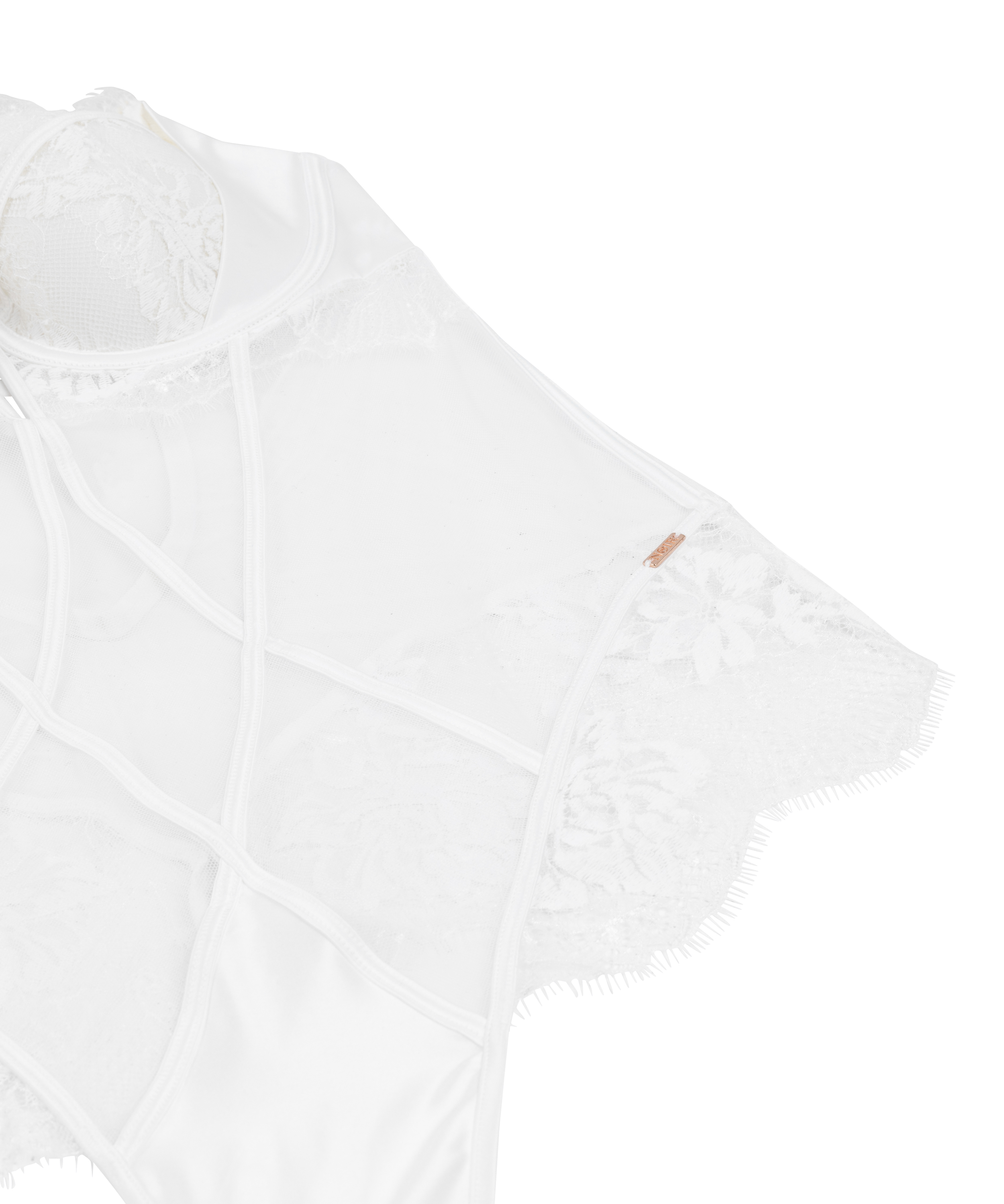 Body Tiah, Blanc, main