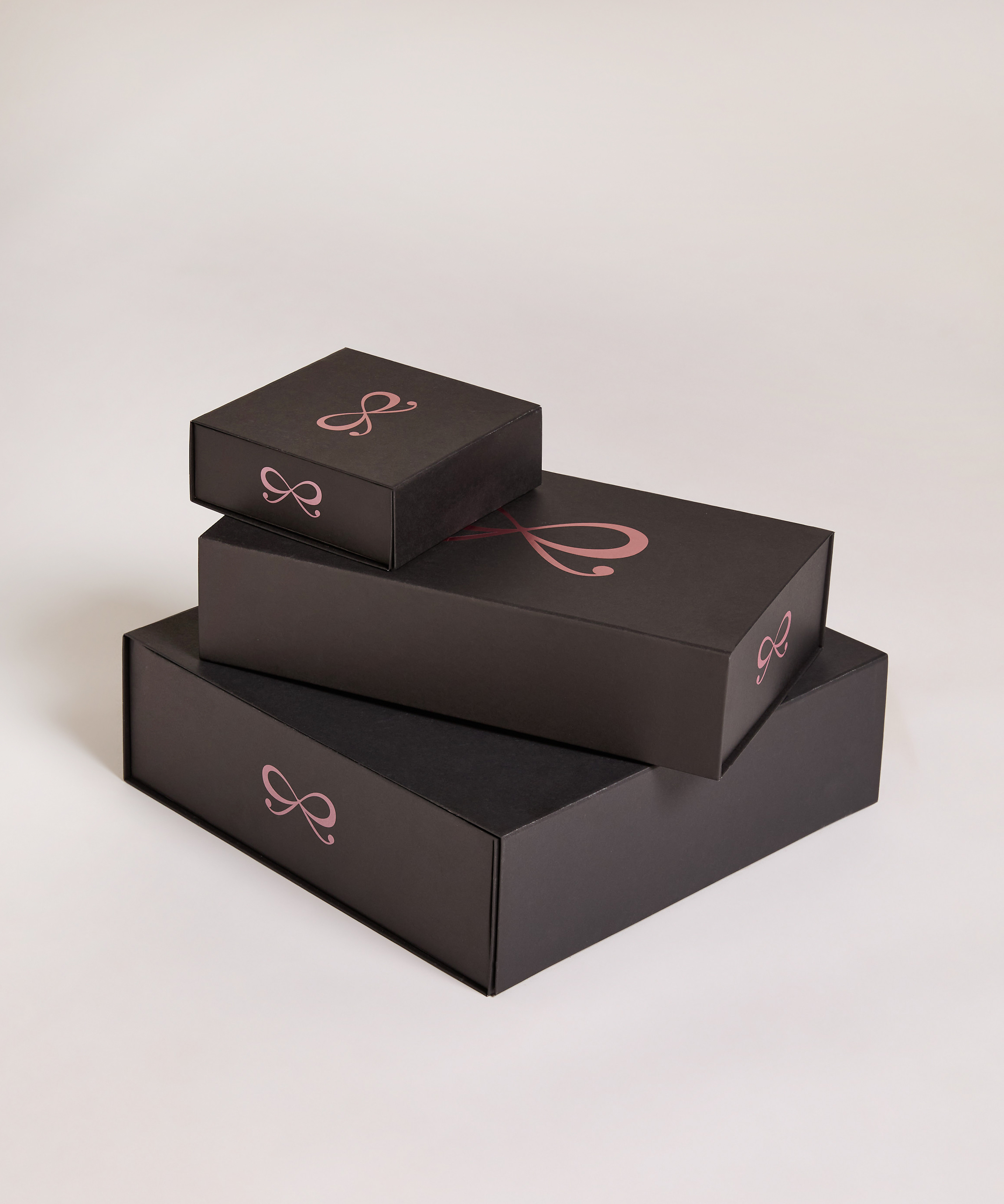 Coffret cadeau de luxe Medium, Noir, main