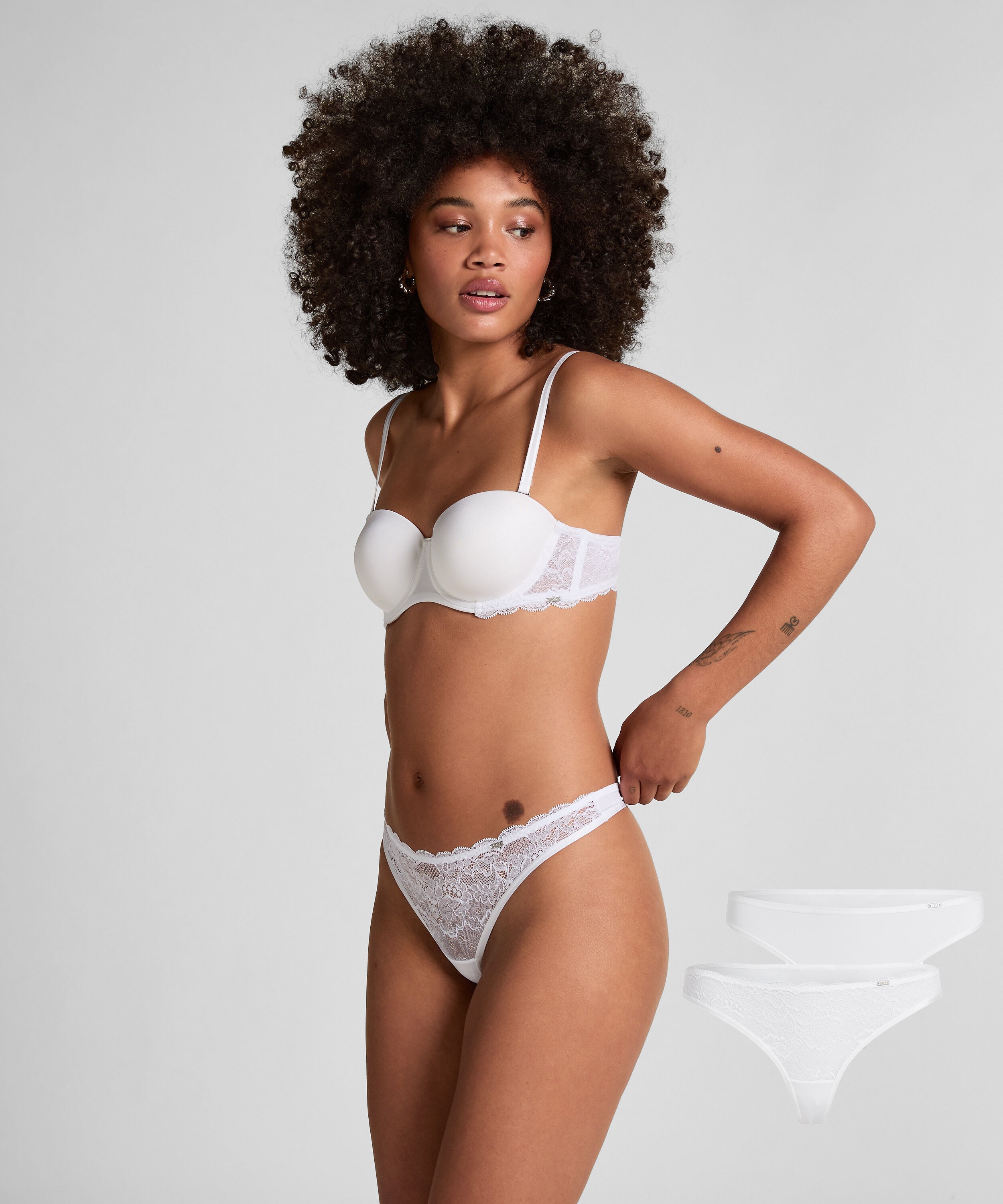 Lot de 2 strings Angie