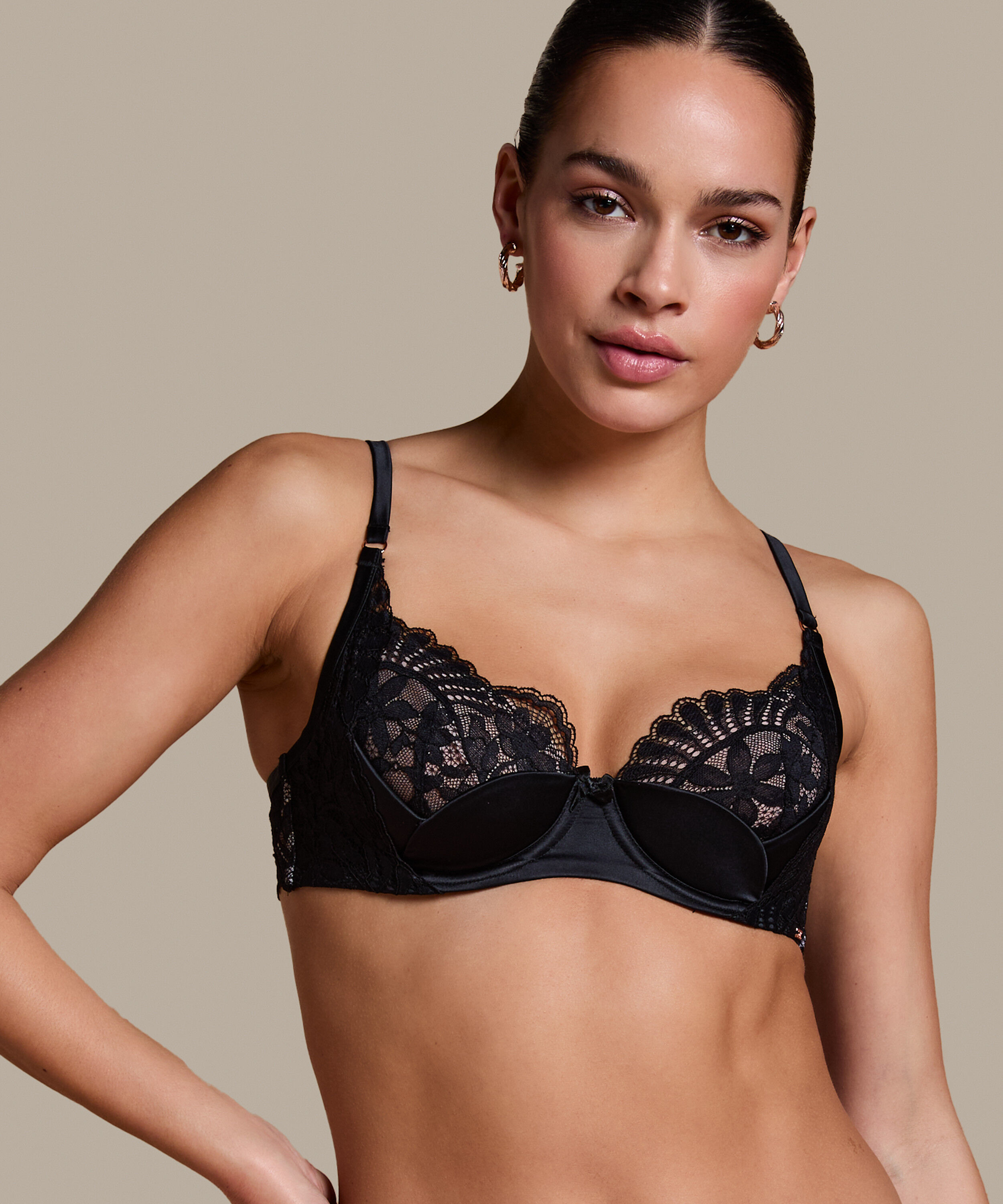 Soutien-gorge à armatures préformé Poppy, Noir